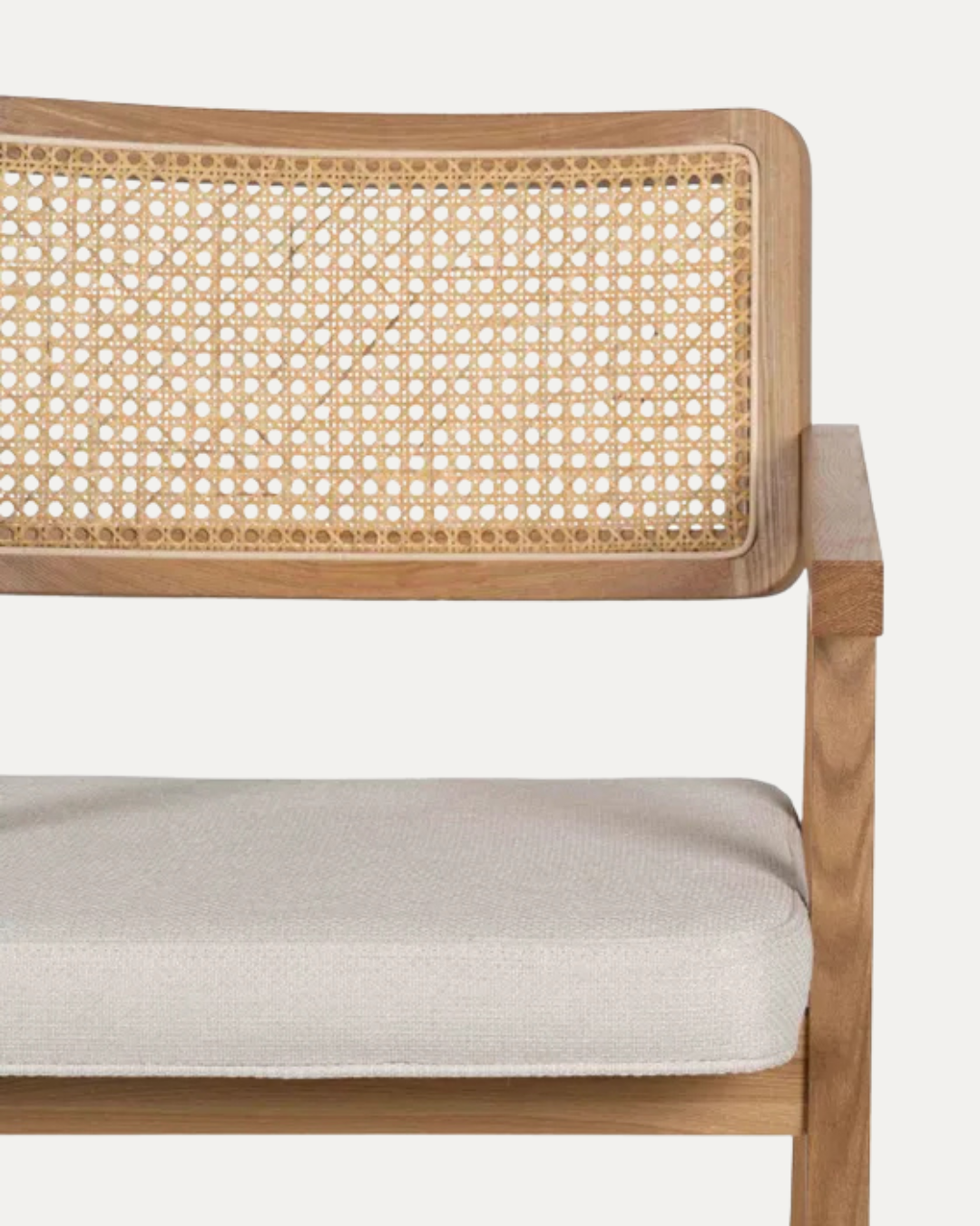 Cadeira com encosto Tróia em rattan clara