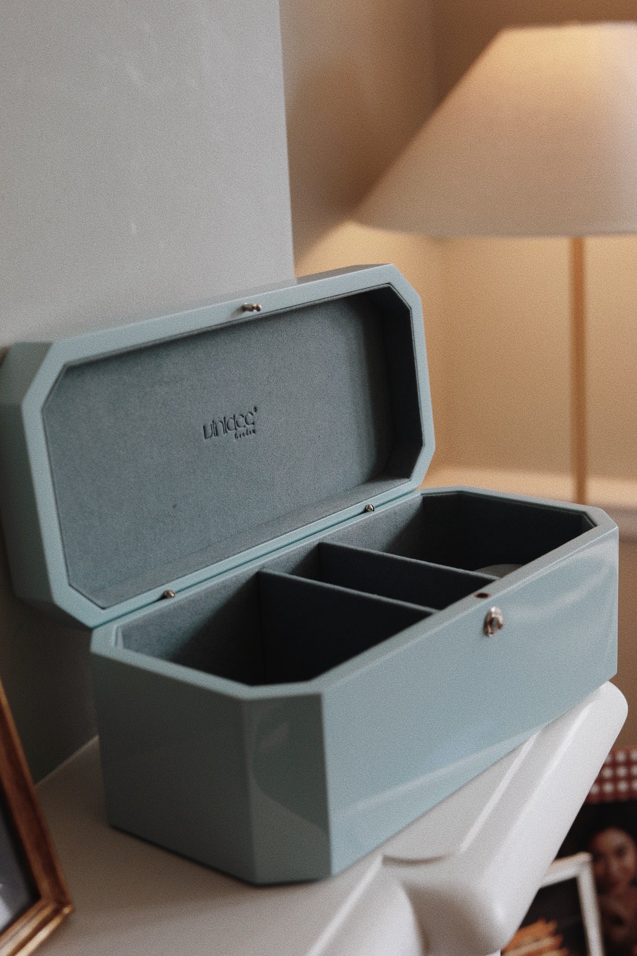 The Chiaroscuro Jewellery Box