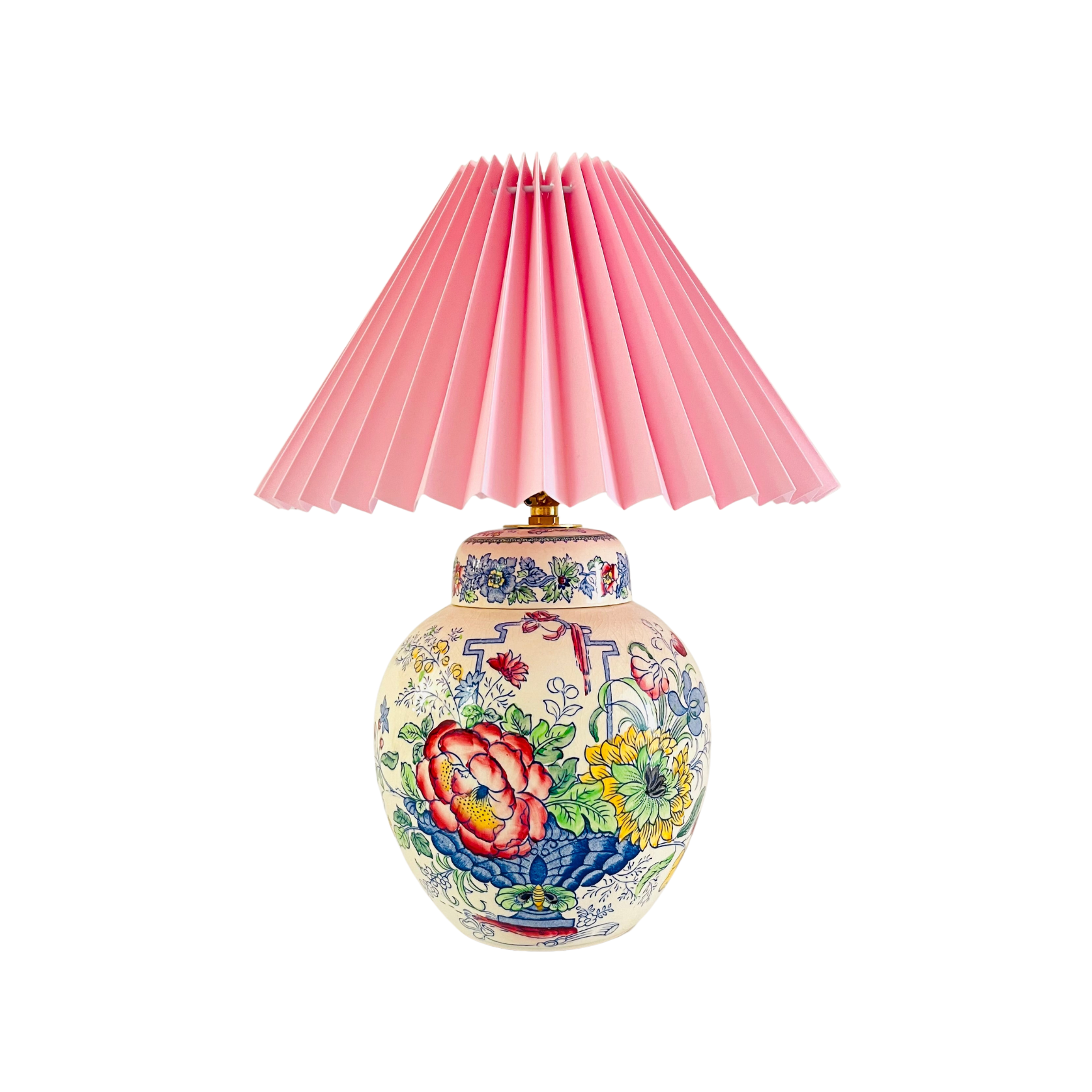 Antique Mason’s ‘Strathmore’ Lamp
