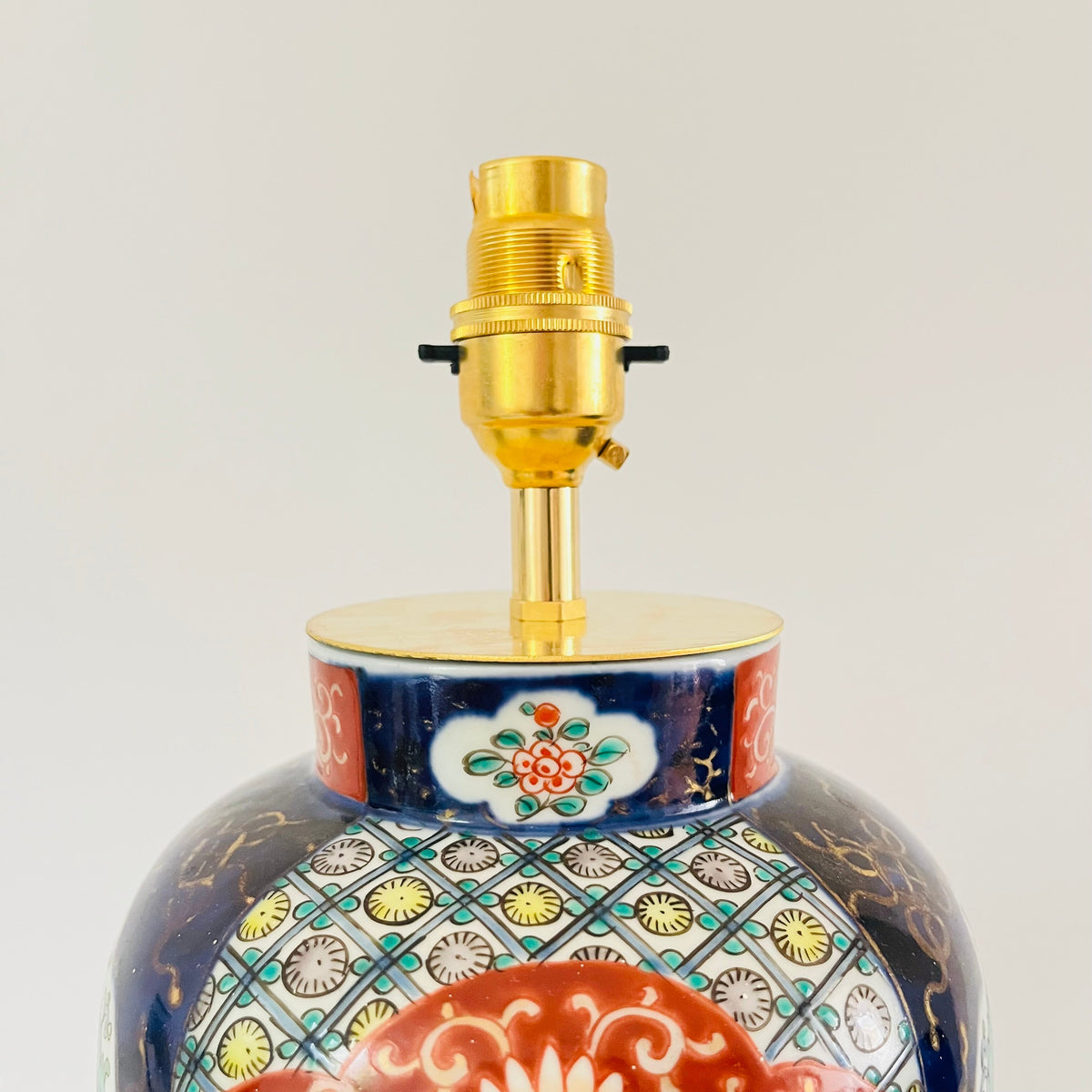 Antique Imari Table Lamp