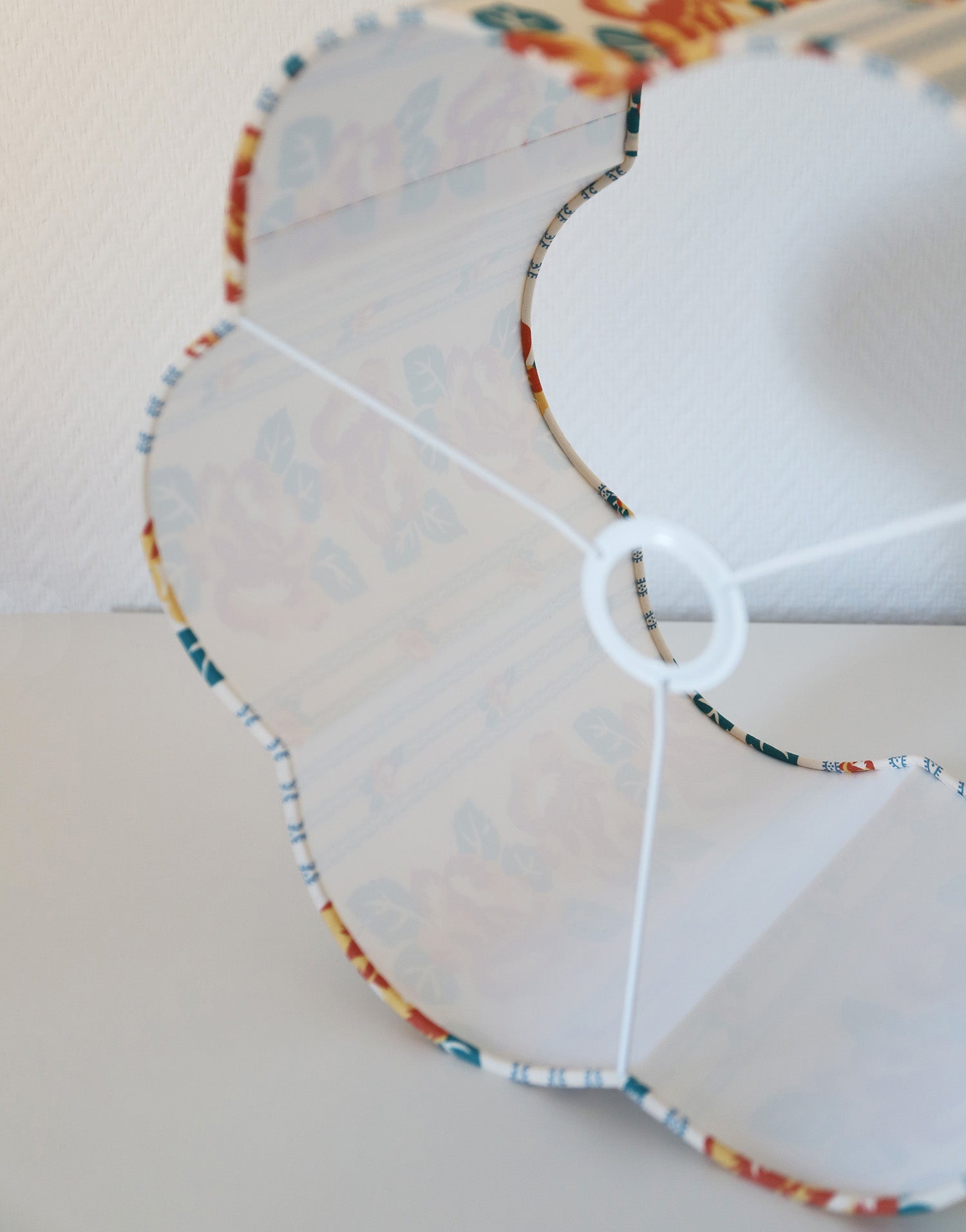 Flora Flower-Shaped Pendant Light "Vanavez Flowers"