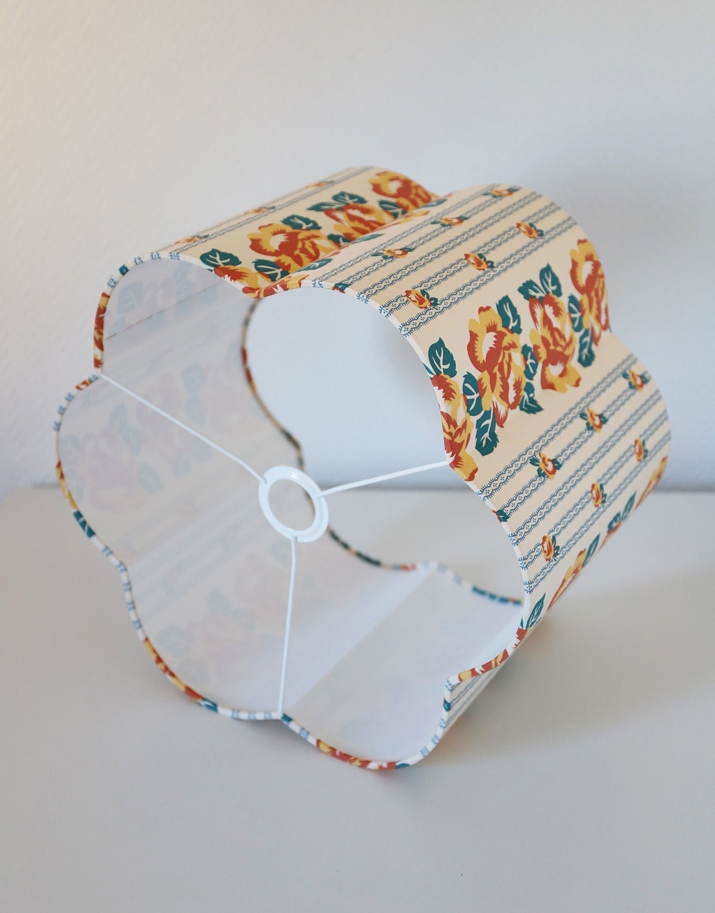 Flora Flower-Shaped Pendant Light "Vanavez Flowers"