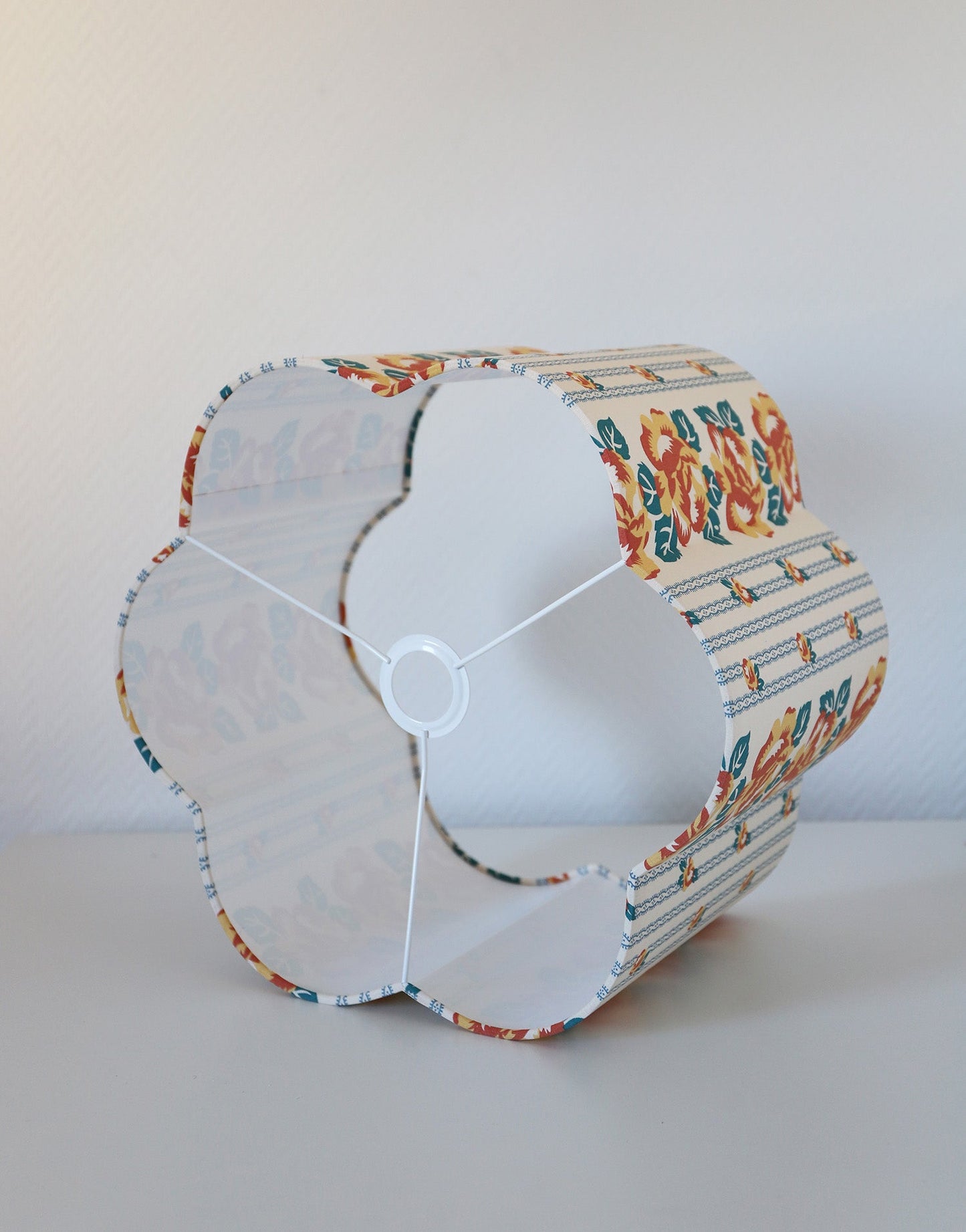 Flora Flower-Shaped Pendant Light "Vanavez Flowers"