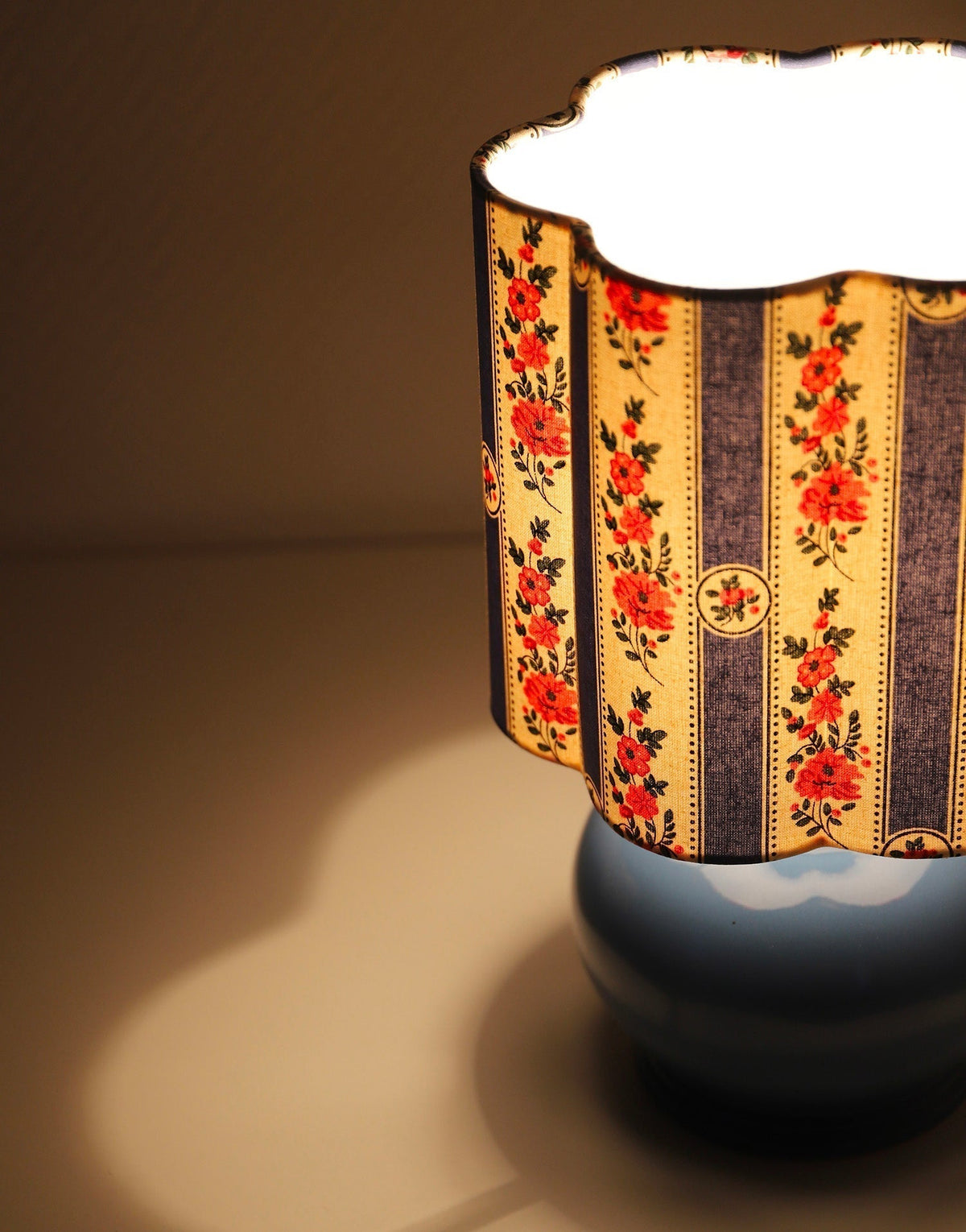 Flora Flower-Shaped Lampshade "Sobremonte Blue"