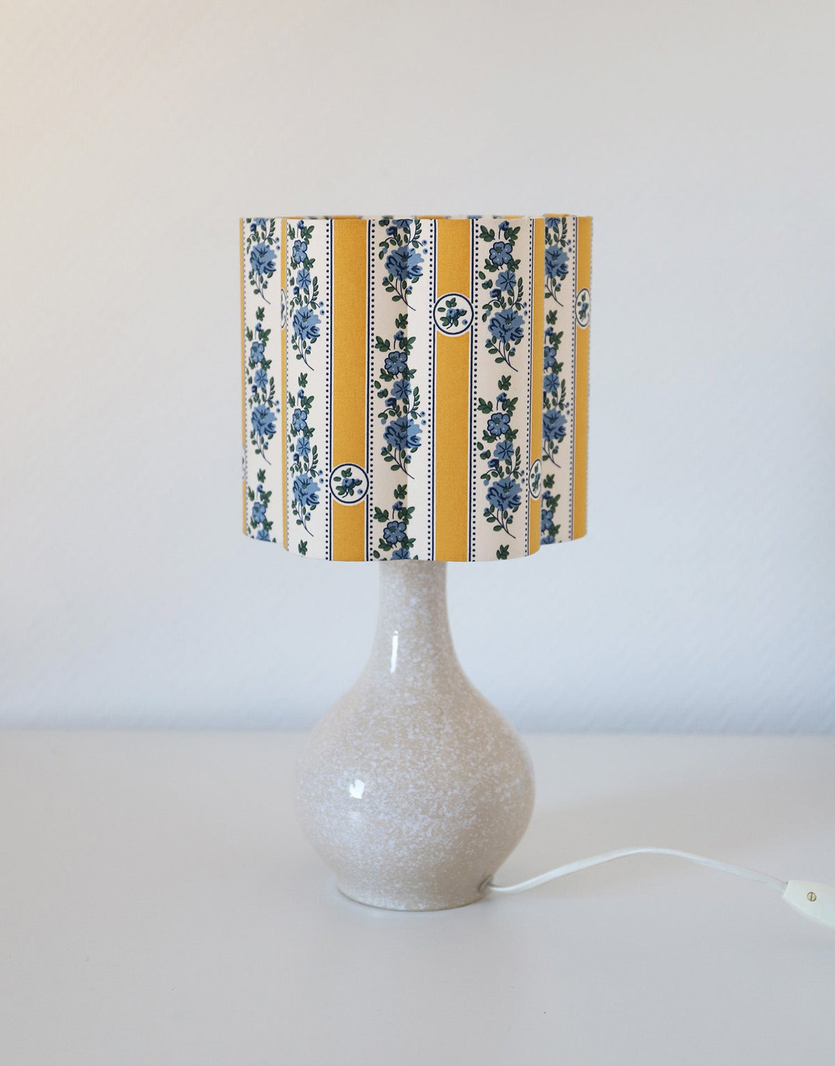 Flora Flower-Shaped Lampshade "Sobremonte Yellow"