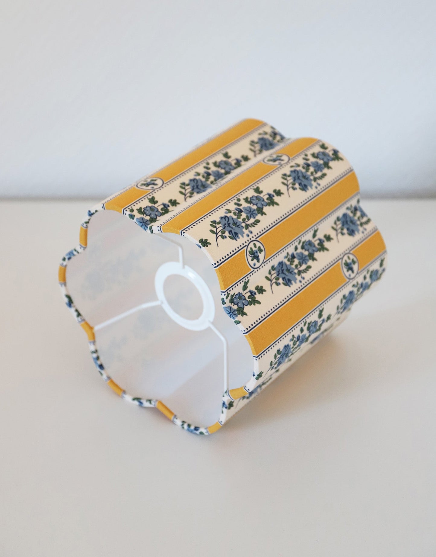 Flora Flower-Shaped Lampshade "Sobremonte Yellow"