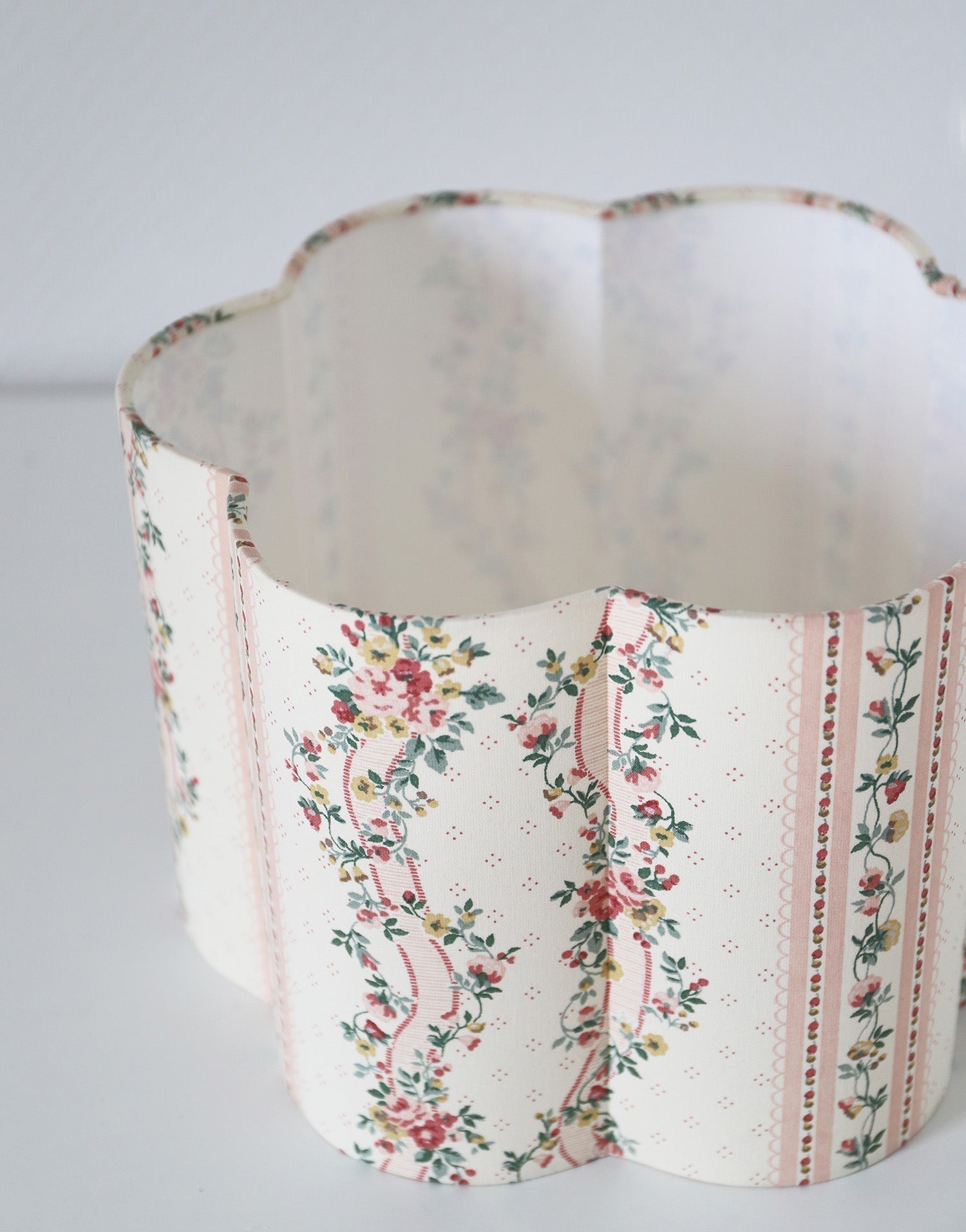 Flora Flower-Shaped Lampshade "Pontavel"