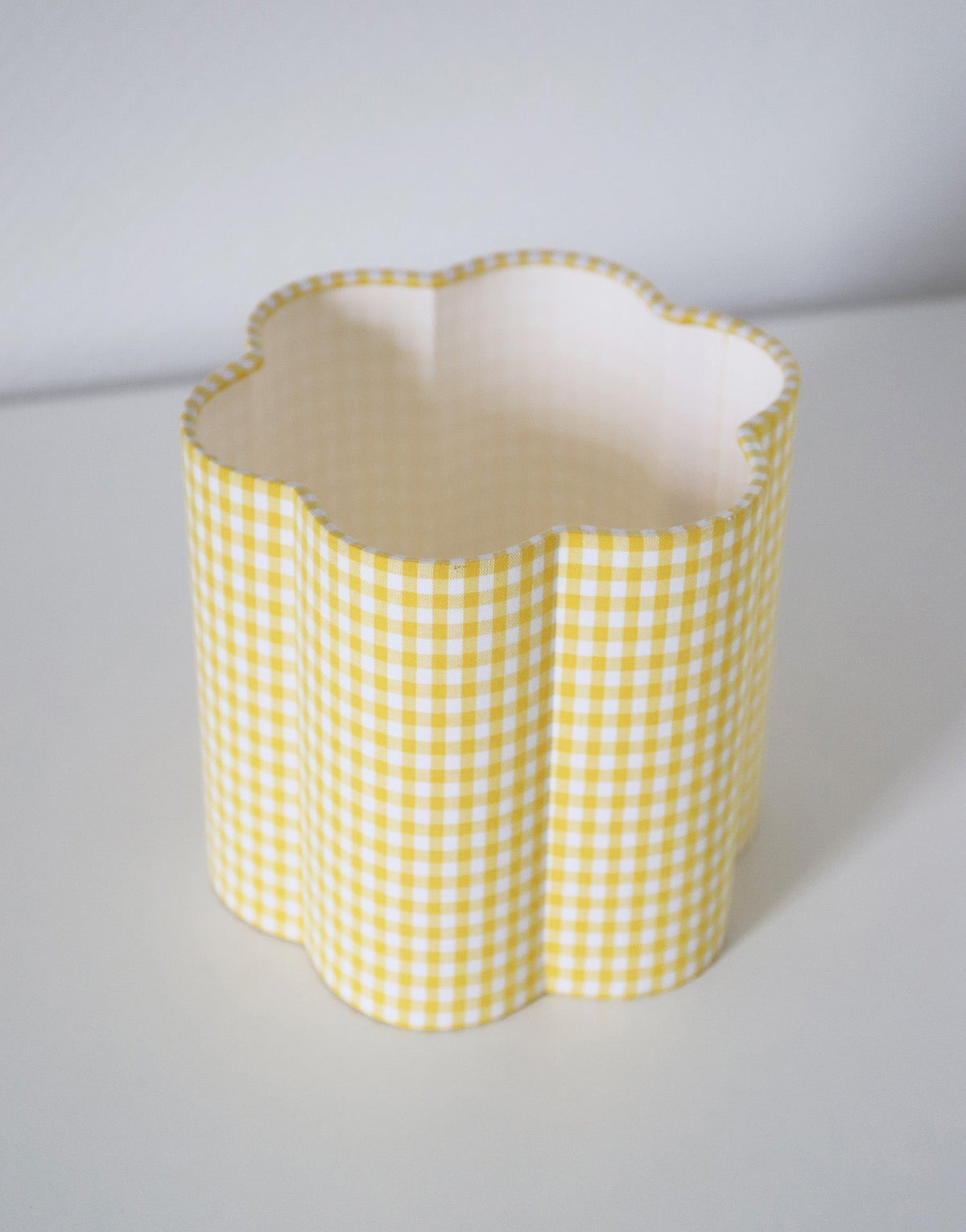 Flora Flower-Shaped Lampshade "Mini Lemon Yellow Gingham"