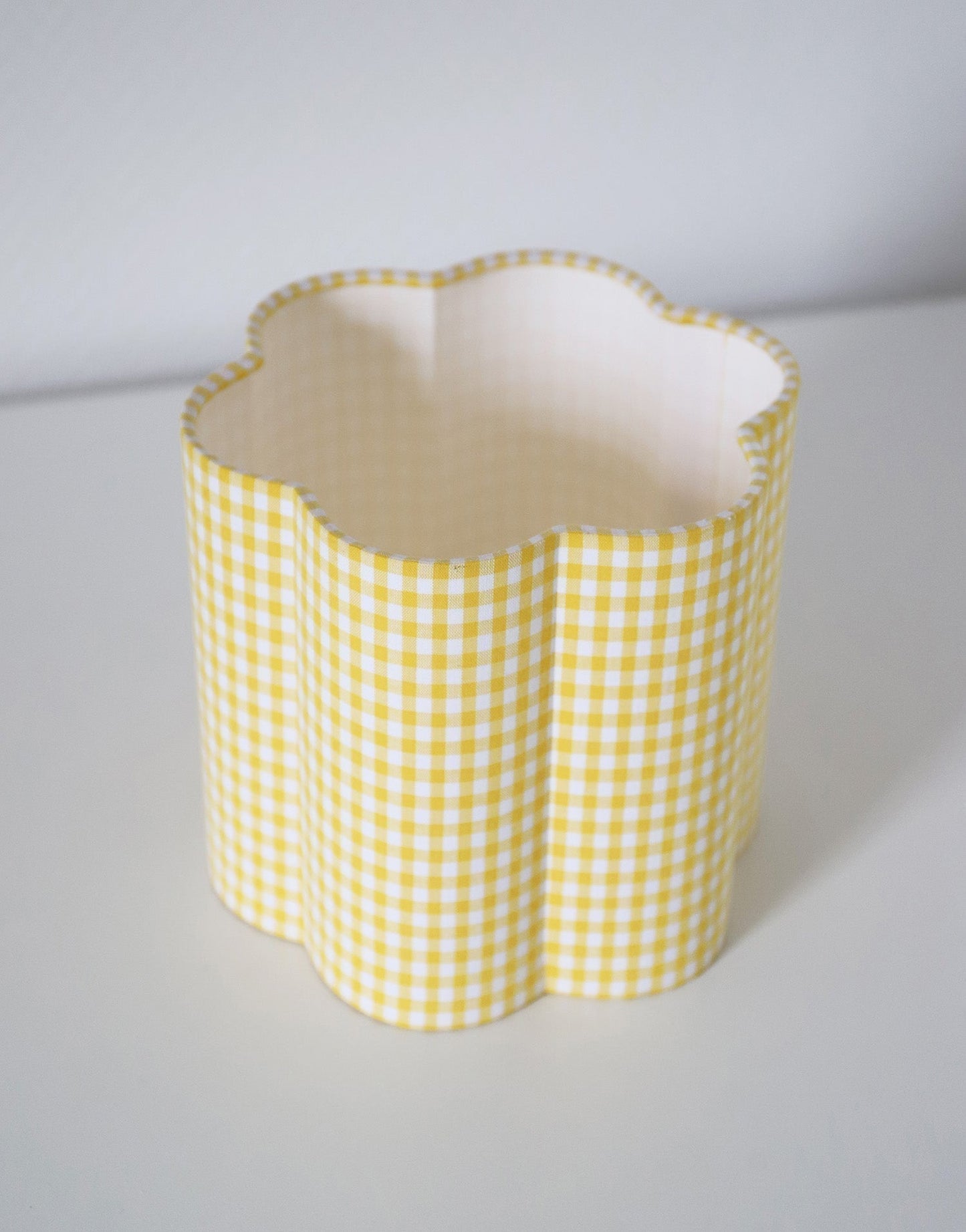 Flora Flower-Shaped Lampshade "Mini Lemon Yellow Gingham"