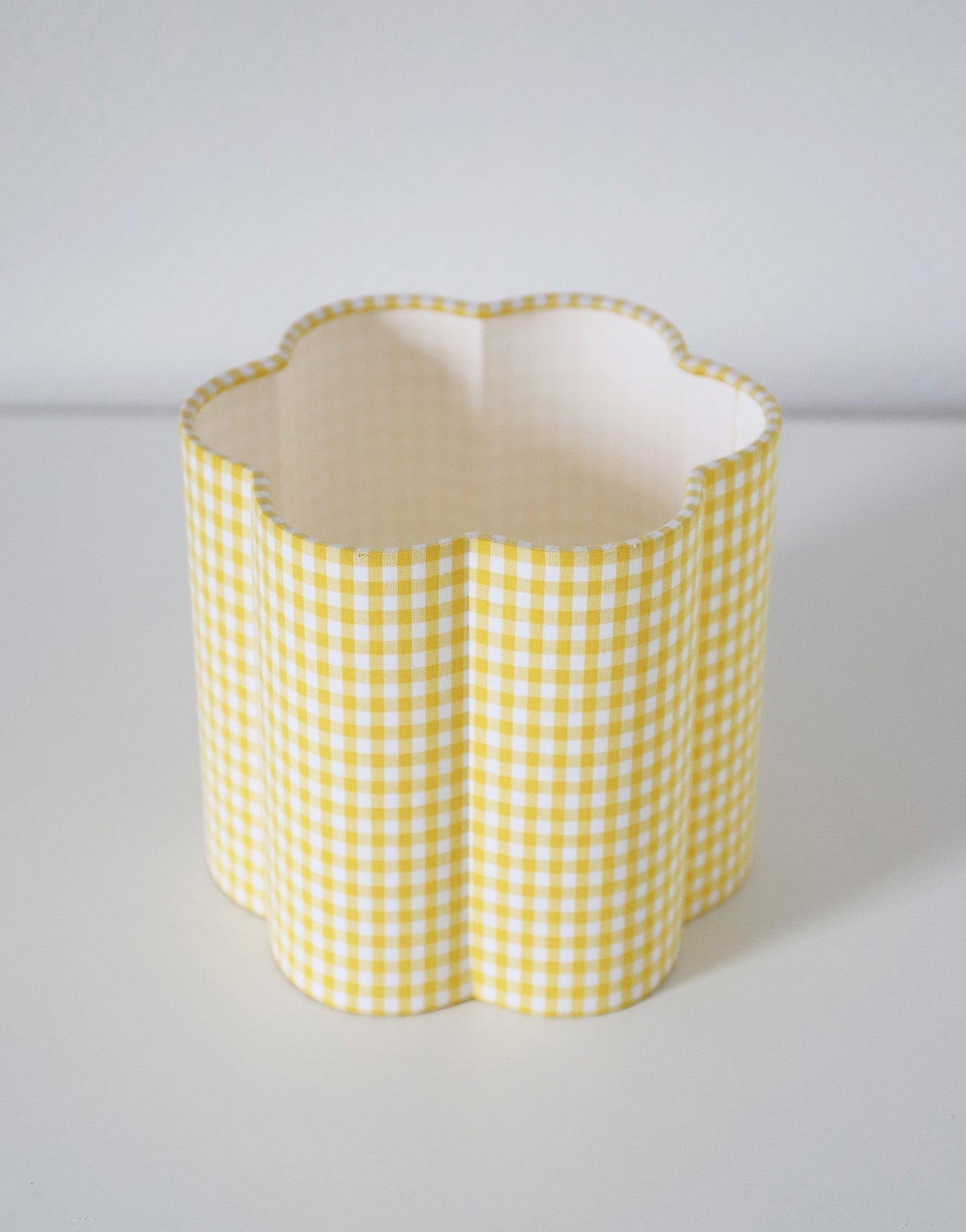 Flora Flower-Shaped Lampshade "Mini Lemon Yellow Gingham"