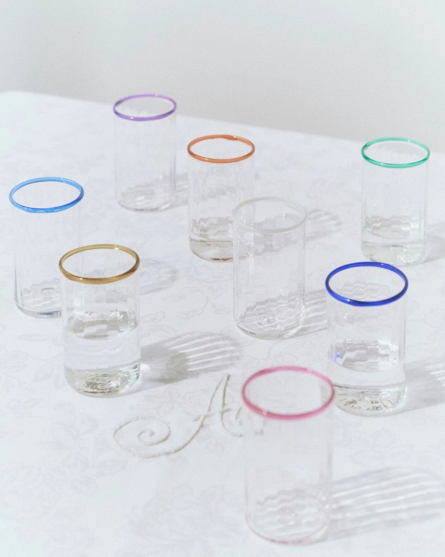 Peter Glass White Small - Set of Four