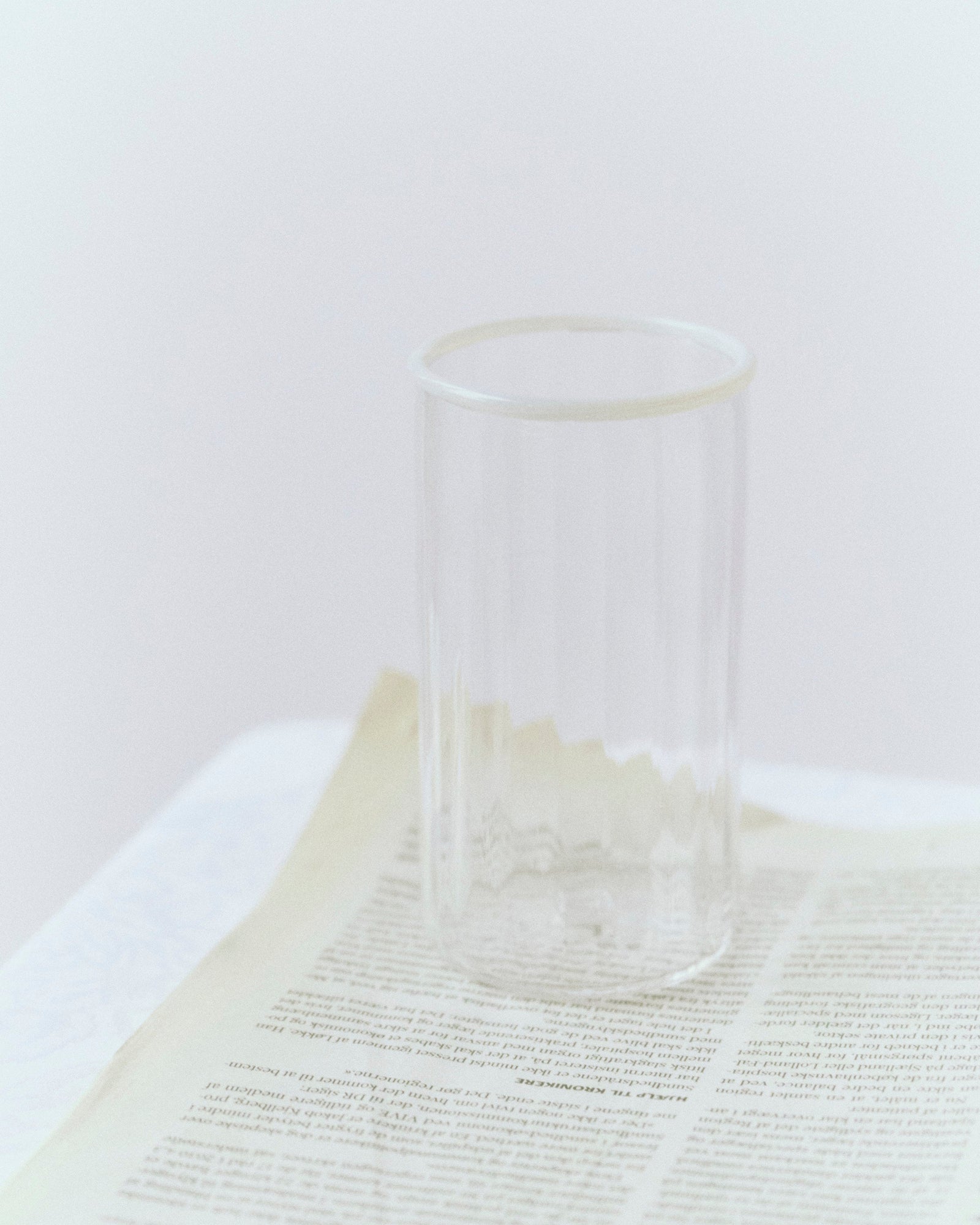 Peter Glass White Large