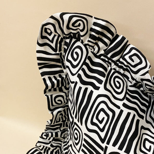 Pillow / Athena / Black Cushion