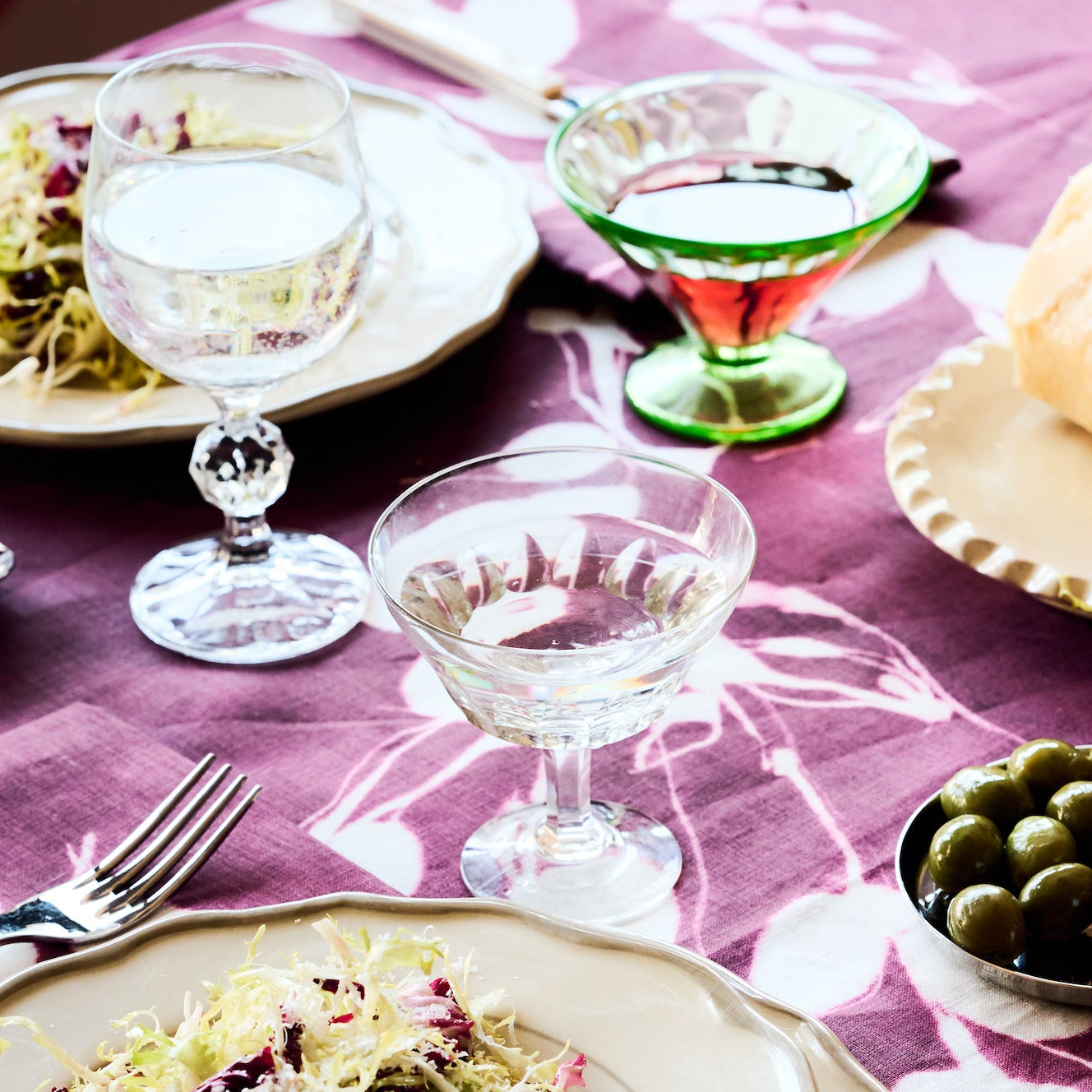 Porto Print in Aubergine Tablecloth