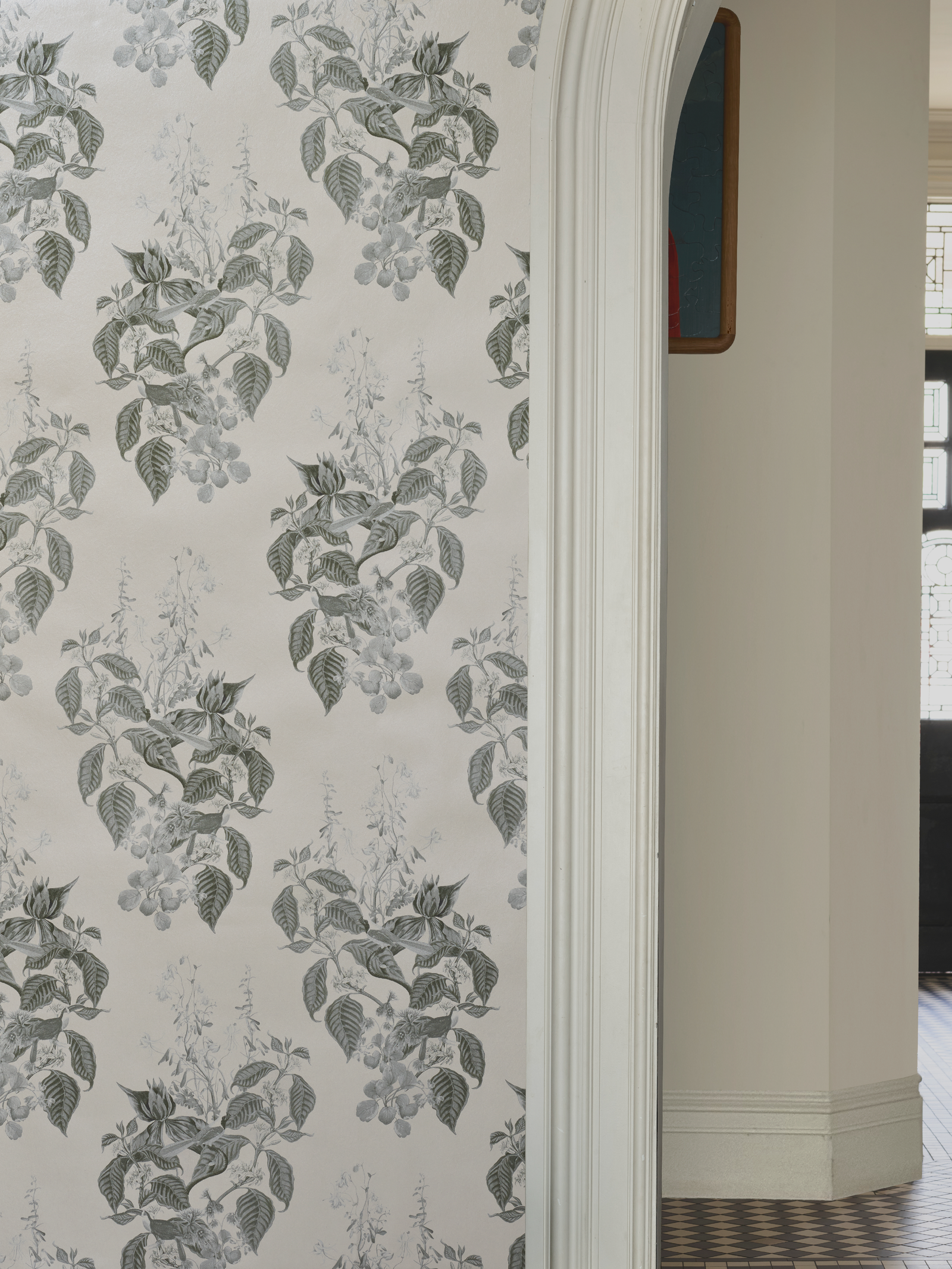 Aviary Isle Wallpaper - French Gray