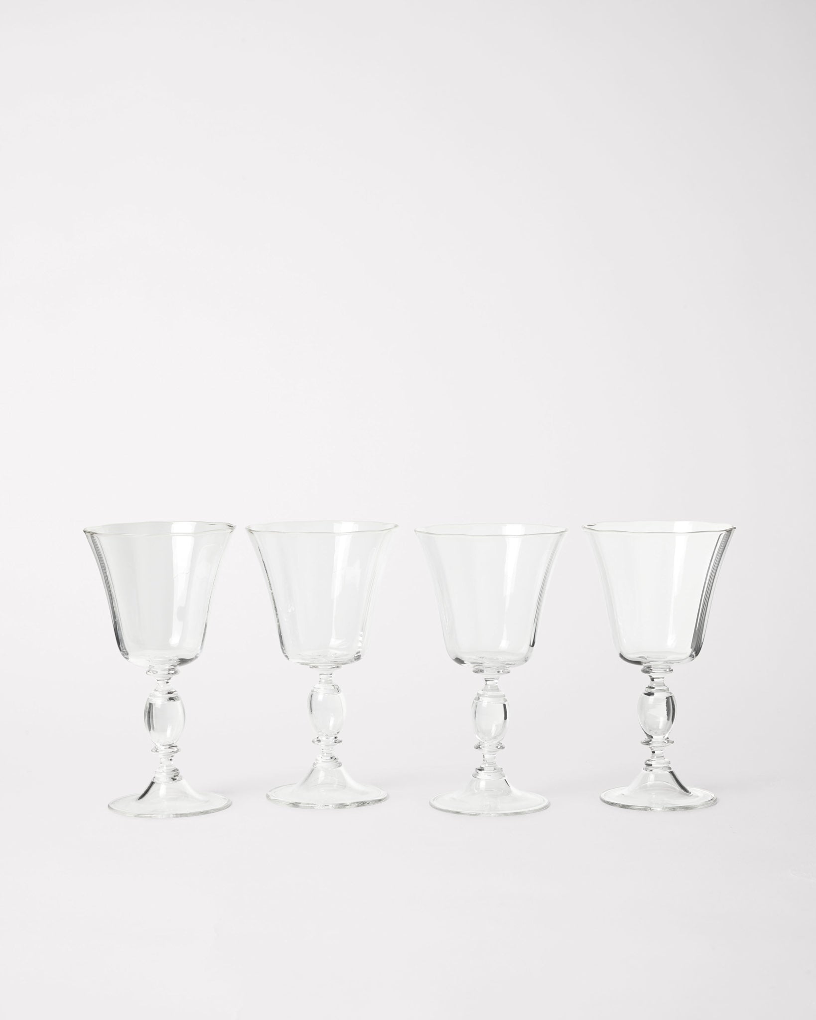 Alban White Wine Glass