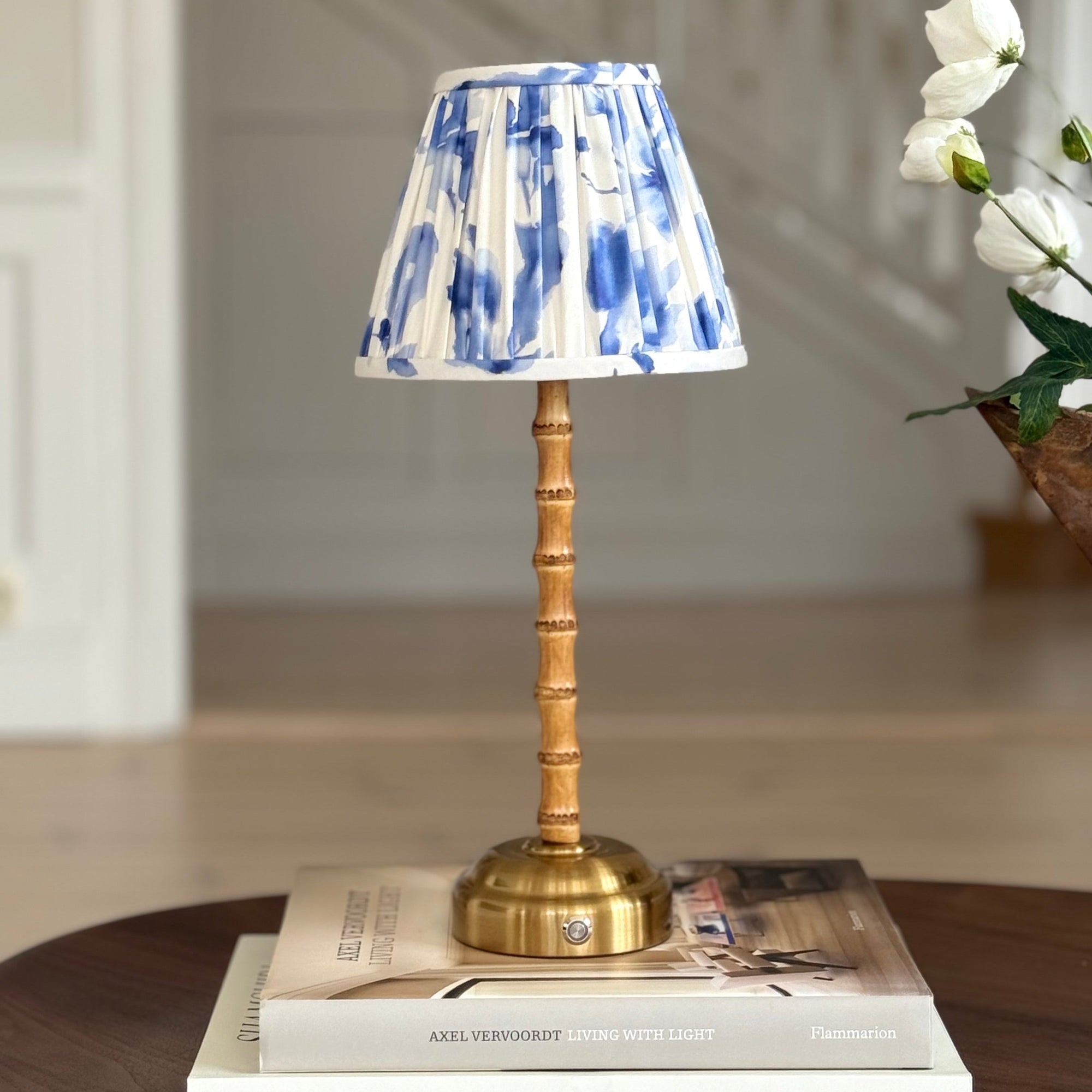Von Norten Antibes Rechargeable Table Lamp
