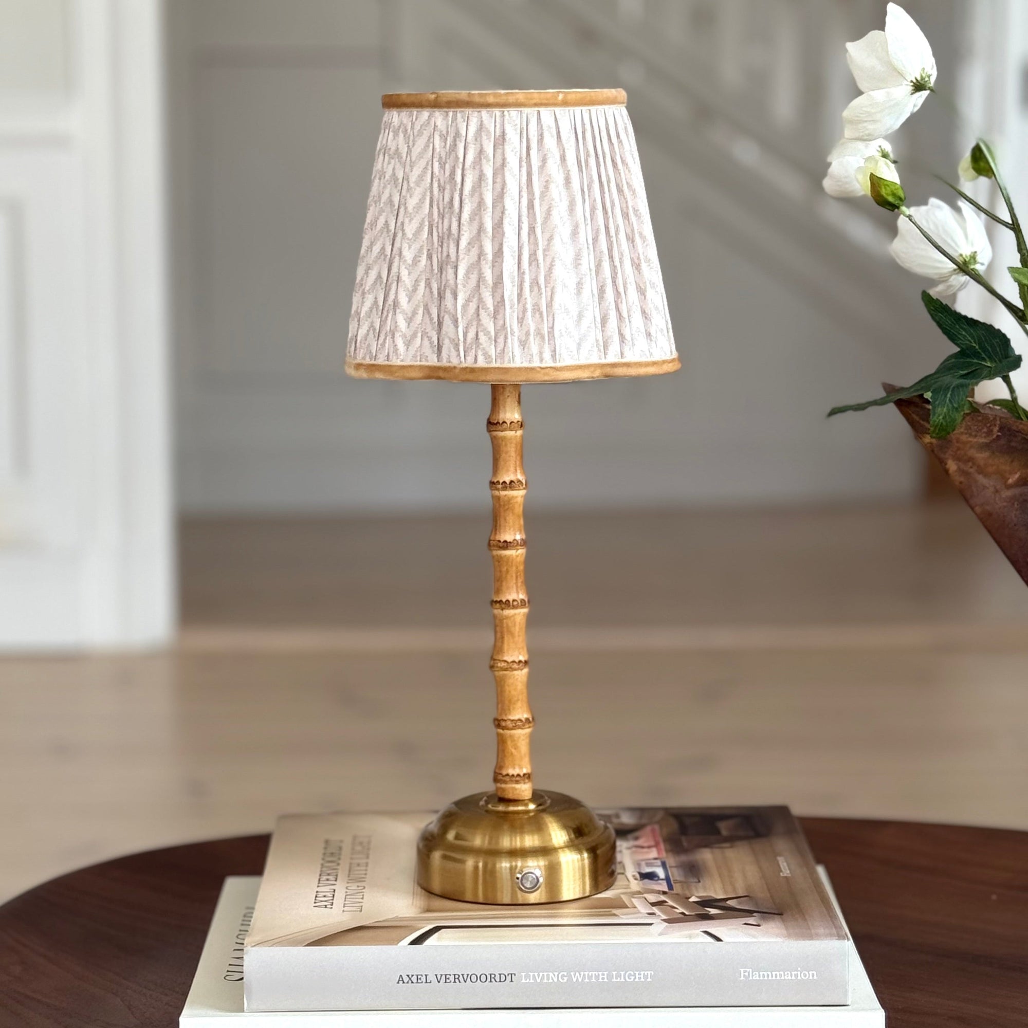 Von Norten Antibes Rechargeable Table Lamp