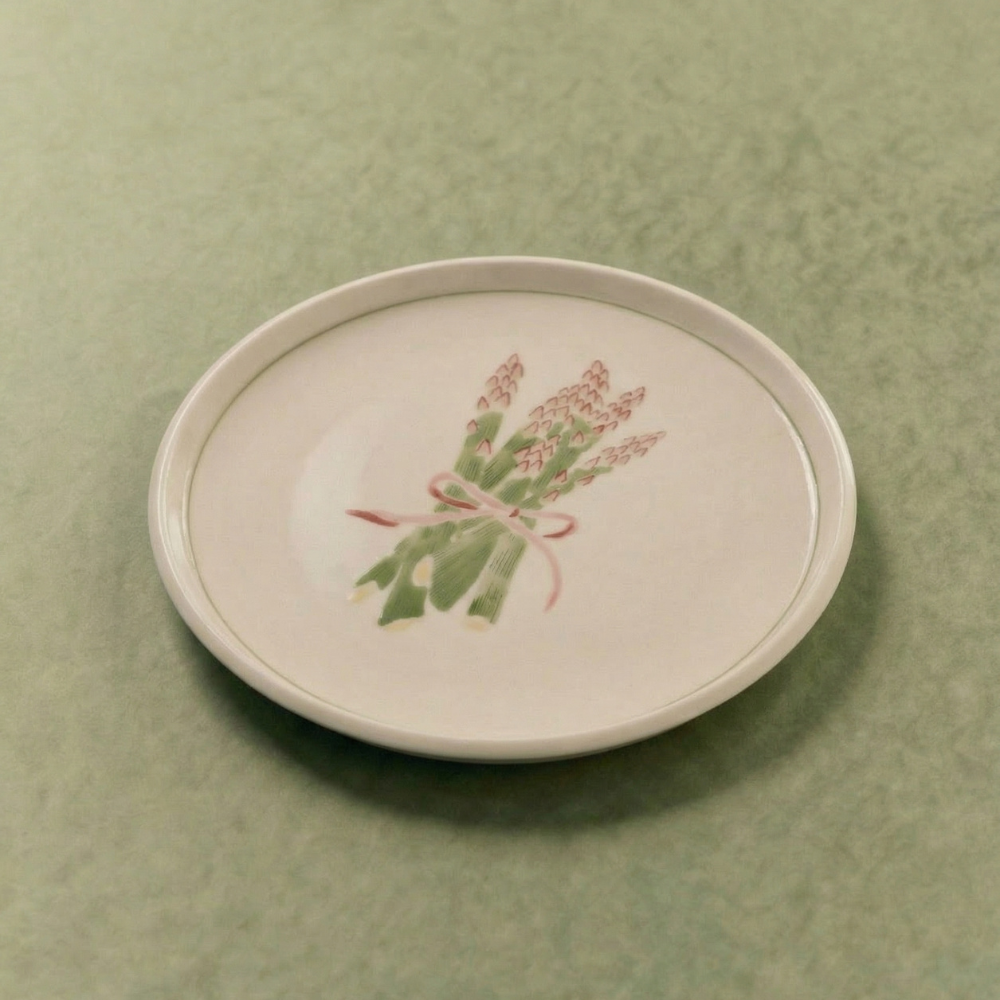 Asparagus Dinner Plate with Lined Border