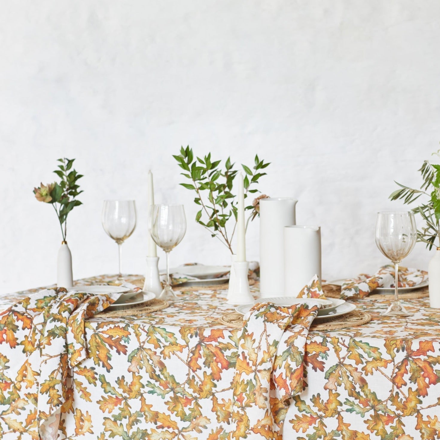 Autumn Leaves Oak Linen Table Cloth