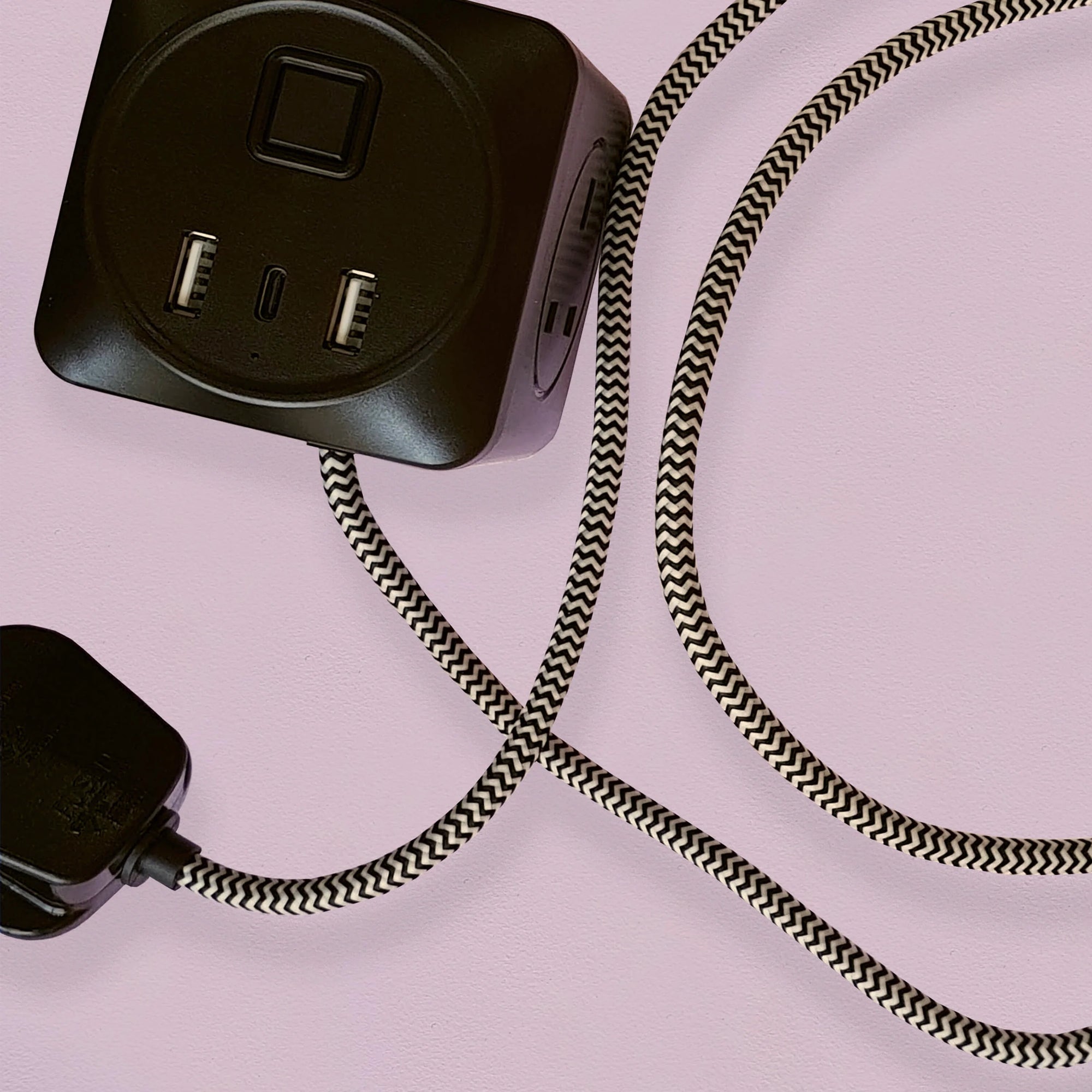 Black & white fabric extension lead