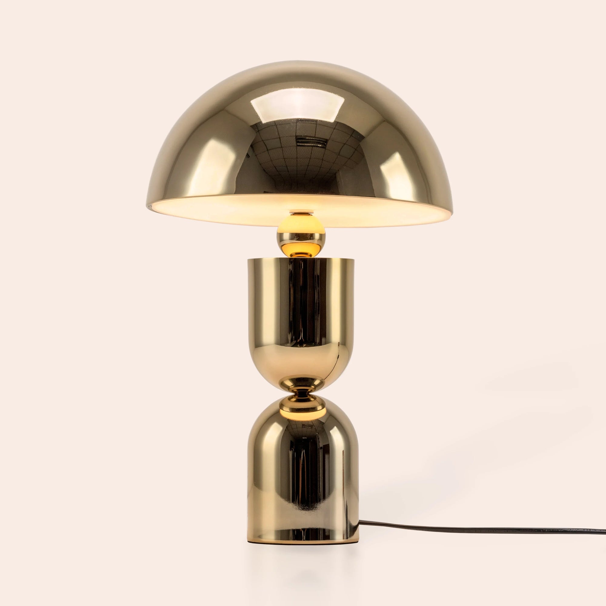 Brass mushroom dome table lamp