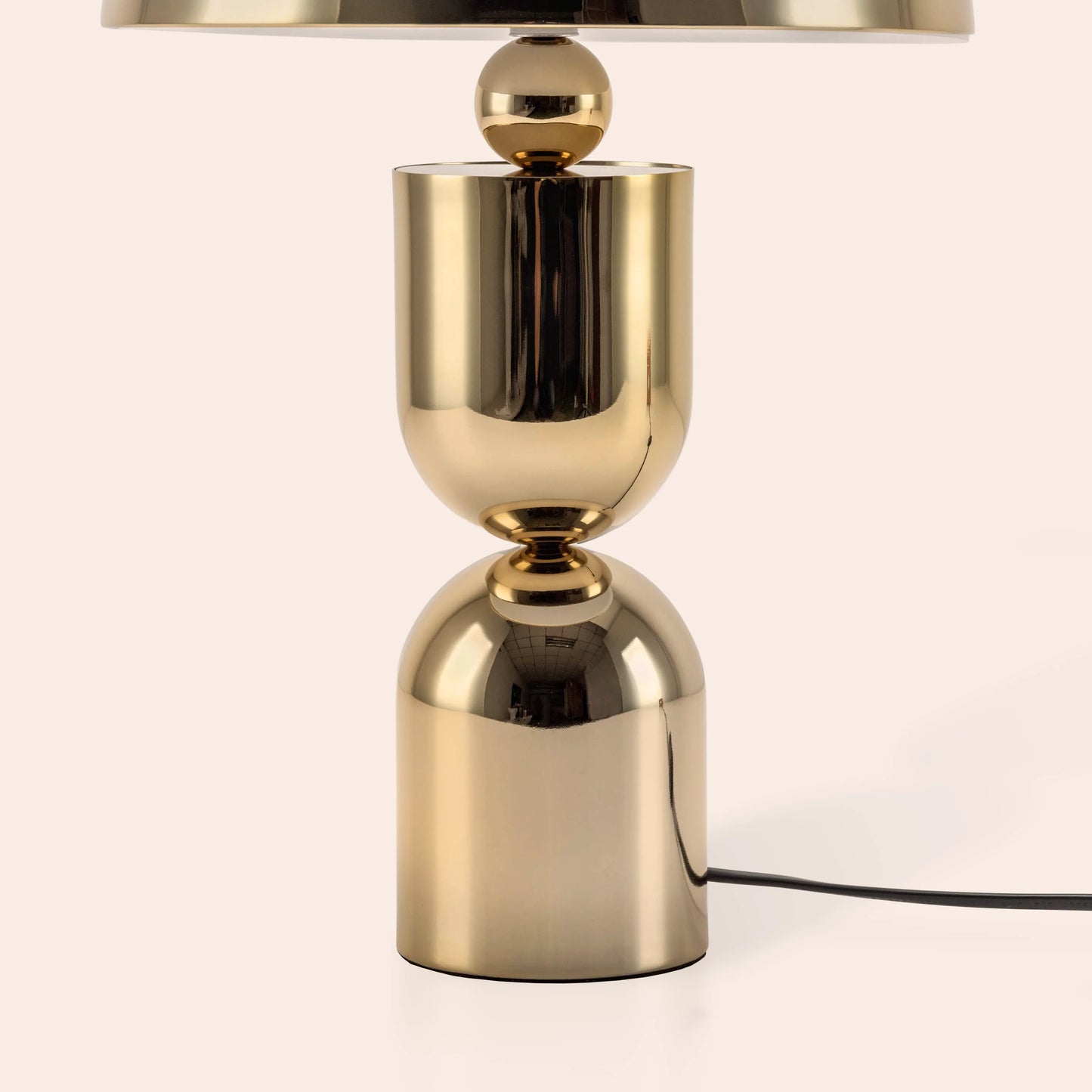 Brass mushroom dome table lamp