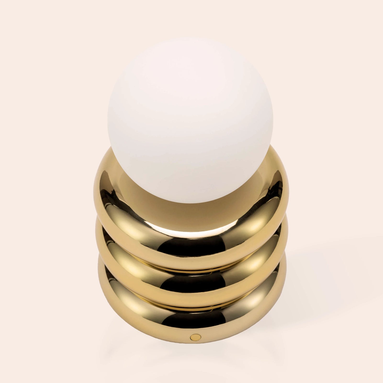 Brass rechargeable table lamp