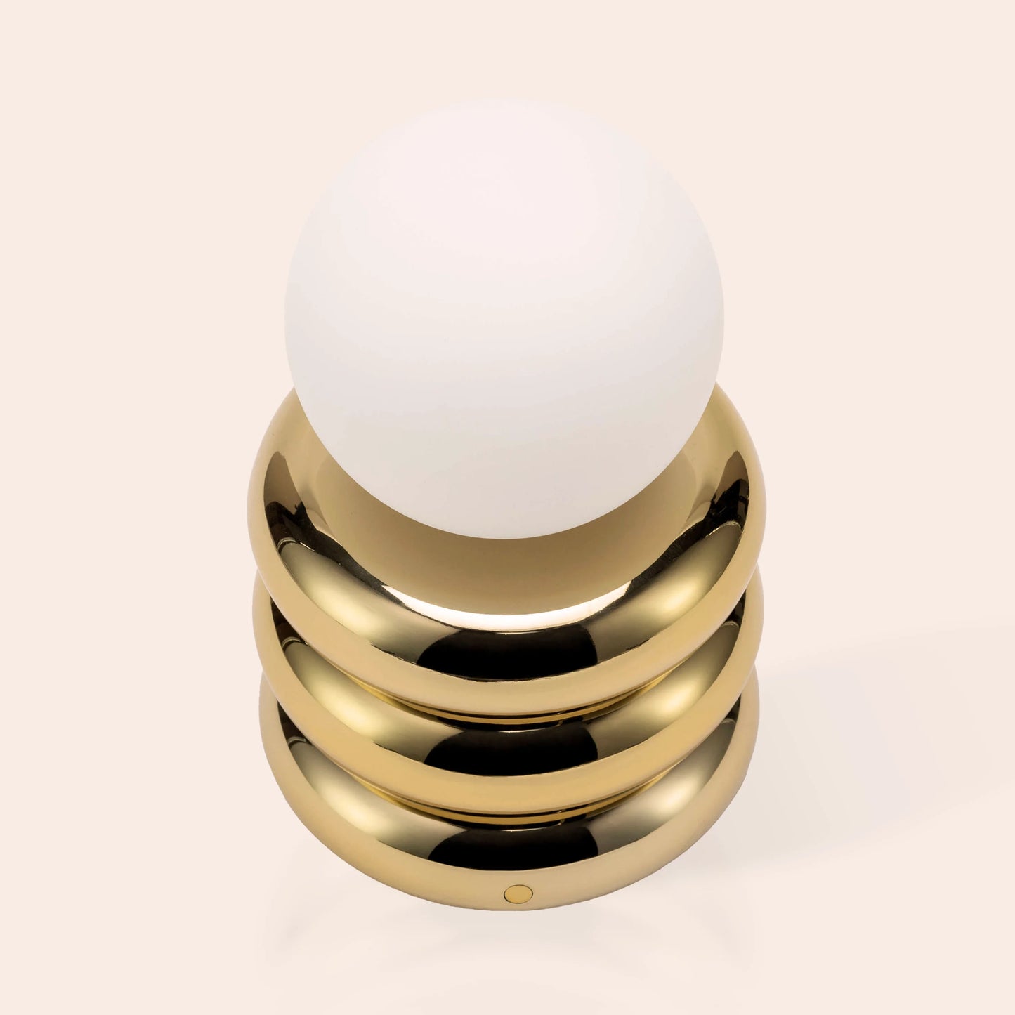 Brass rechargeable table lamp
