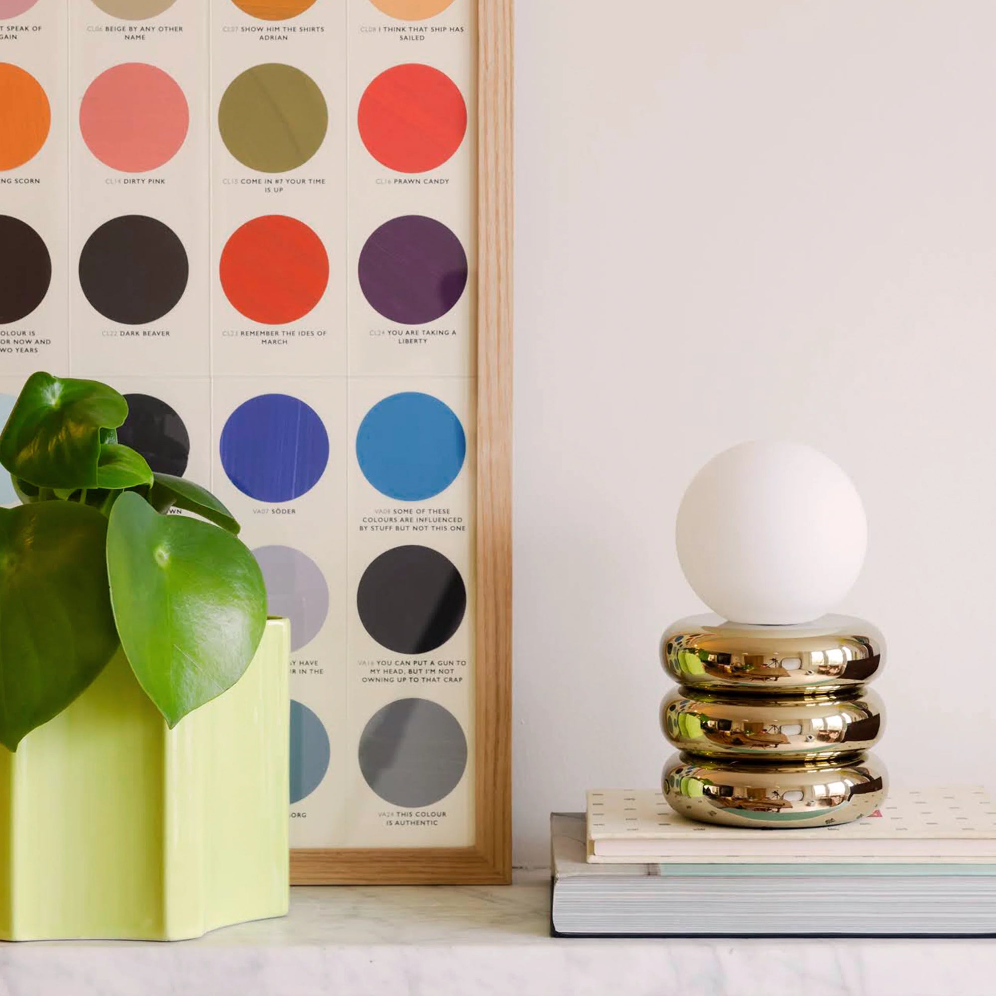 Brass rechargeable table lamp