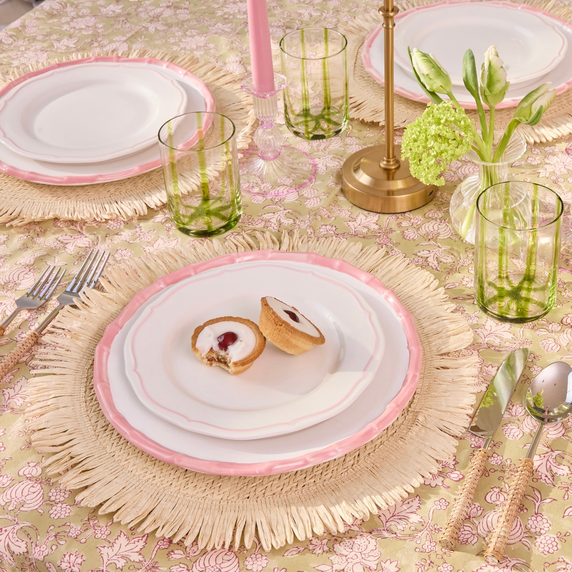 Large Pink Bamboo Dinner Plate (1 Piece)