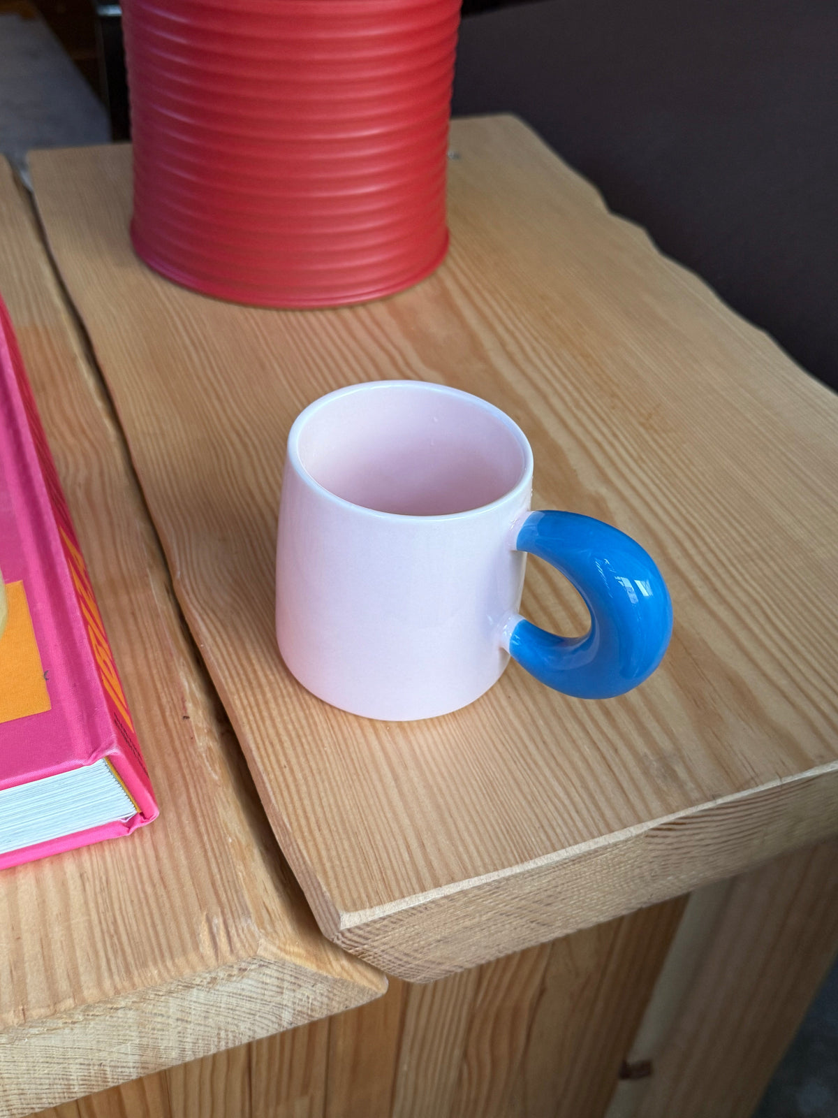 Cafe Cup