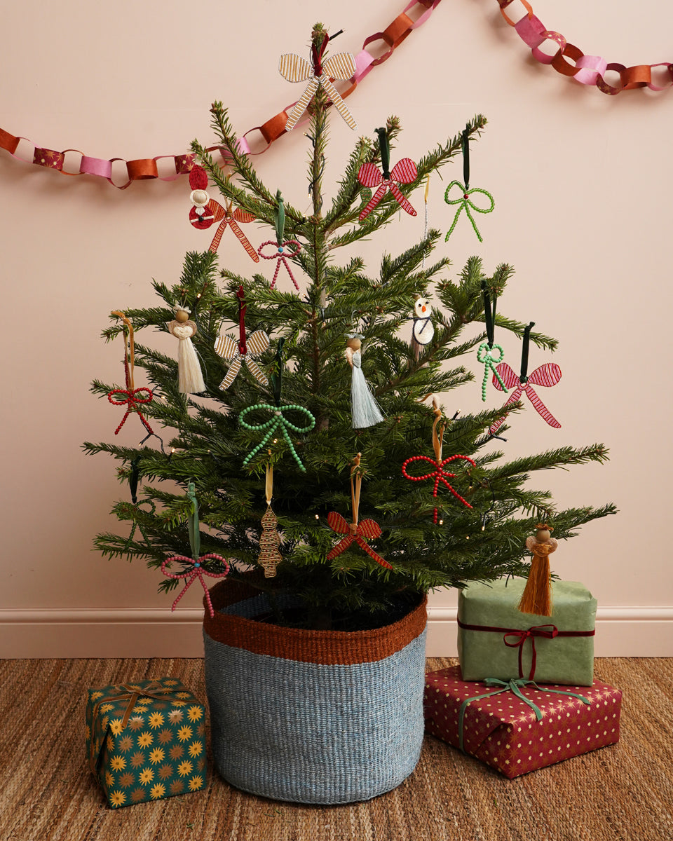 KESI: Hand-beaded Red and Gold Bow Tree Decoration