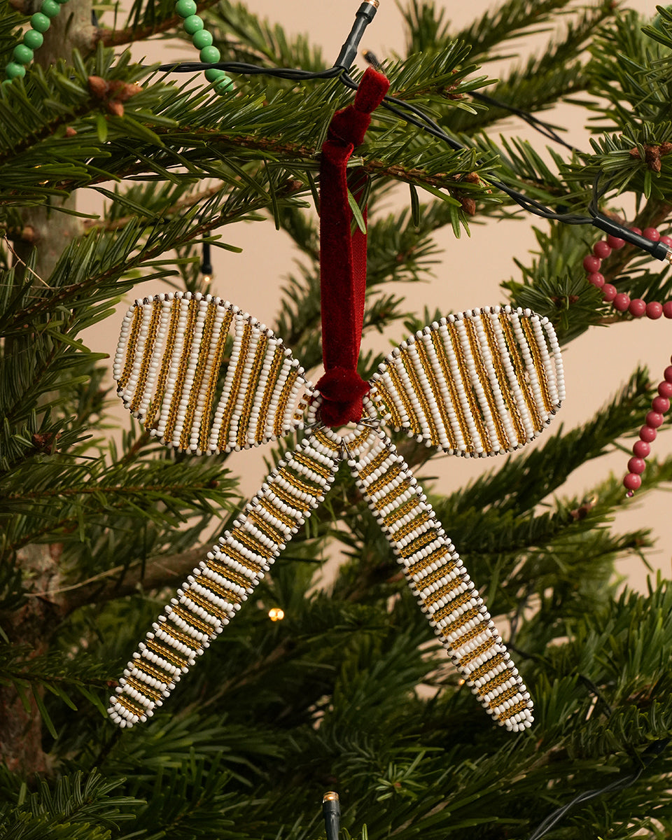HIJI: Hand-beaded White and Gold Bow Tree Decoration