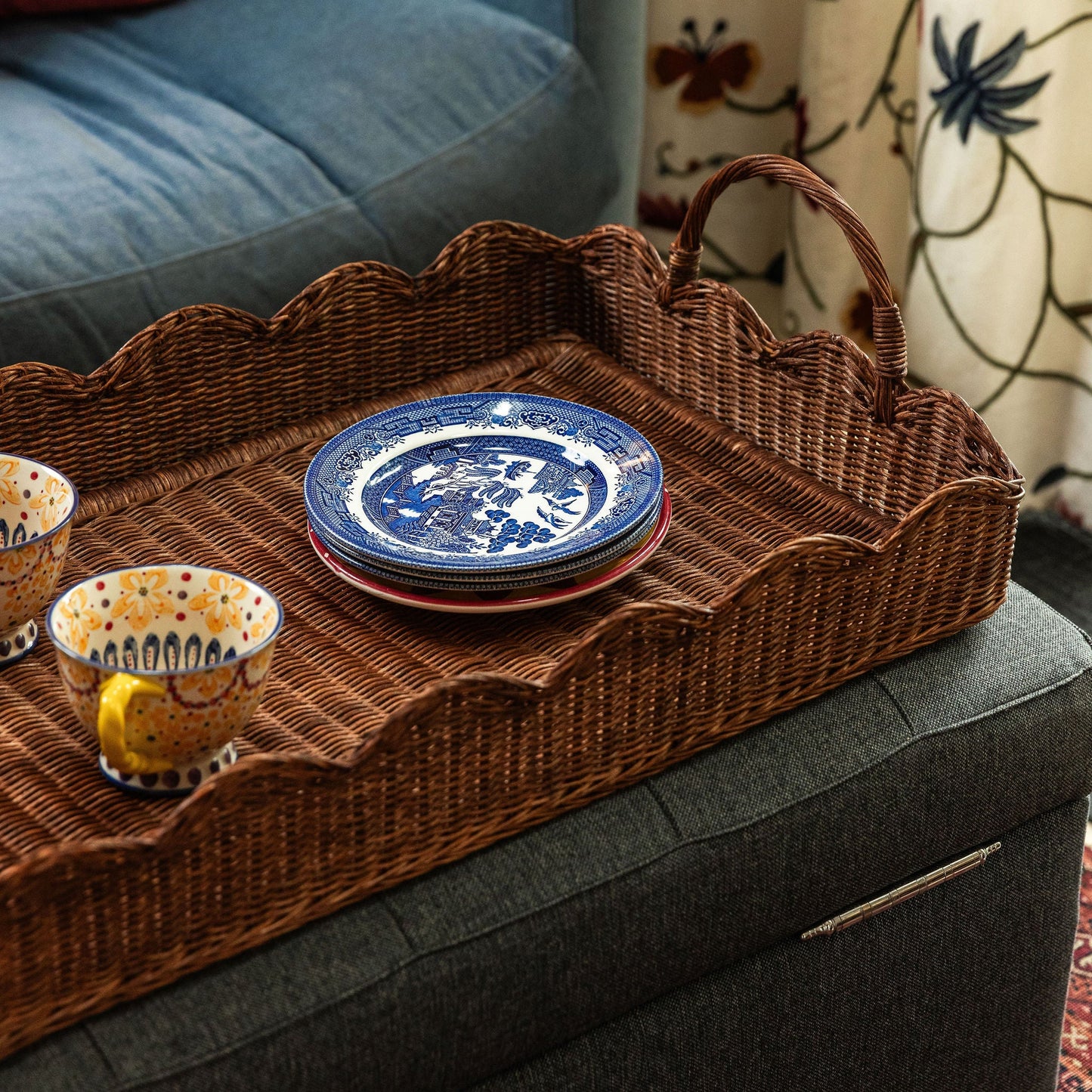 Rattan Scalloped Tray, Large Teak