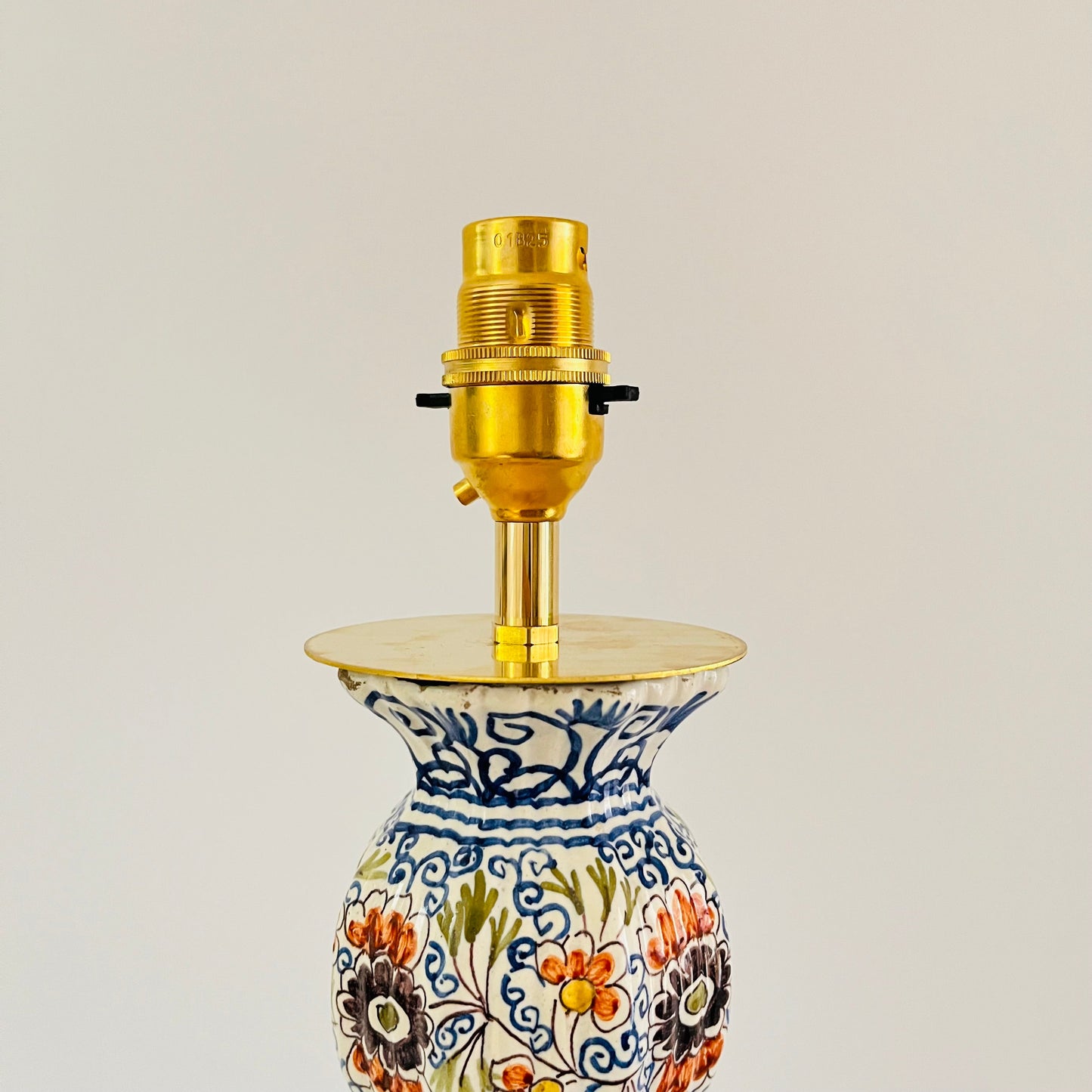 Antique Delft Van Duijn Lamp