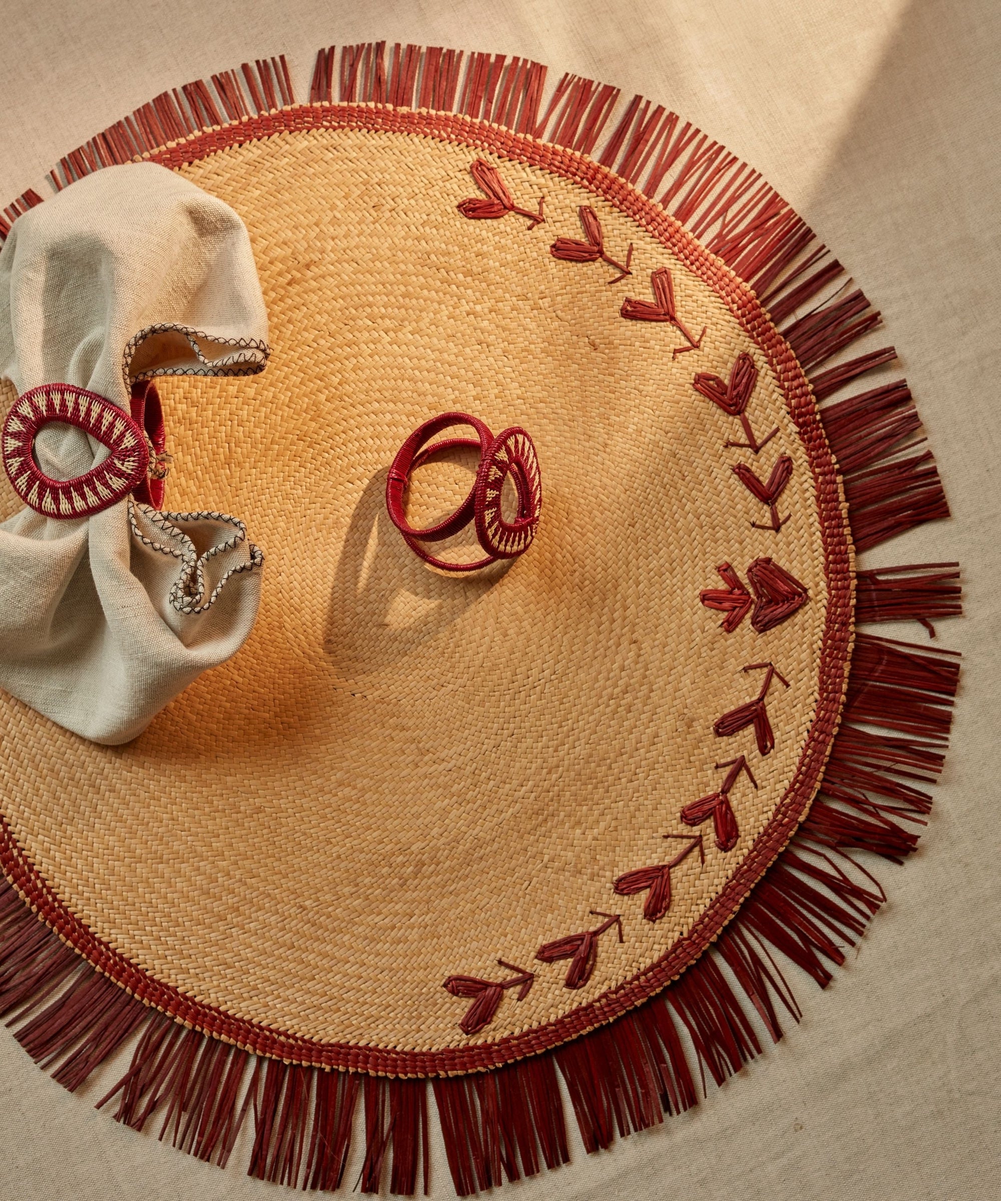 Corazon Nordic placemat, handwoven iraca palm, overhead view