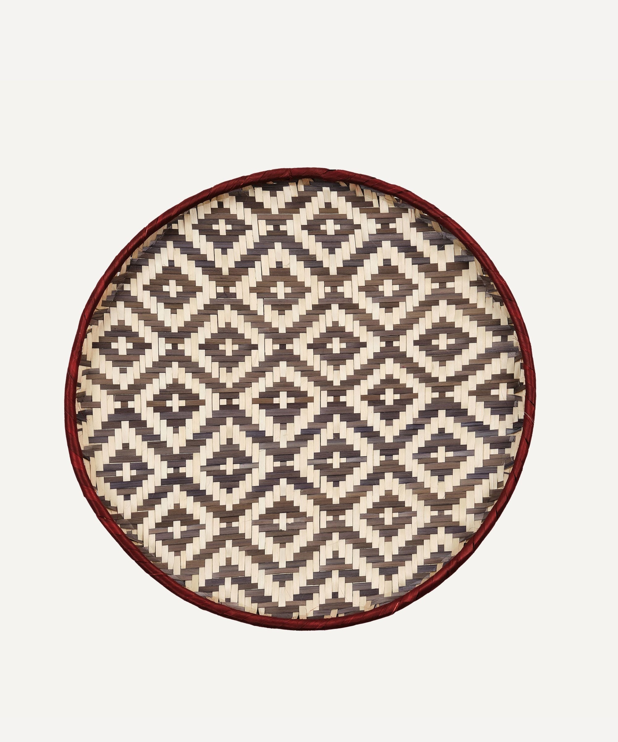 Shrimp-Eye charger in taupe - handwoven Tetera palm with shrimp-eye motif, Colombia