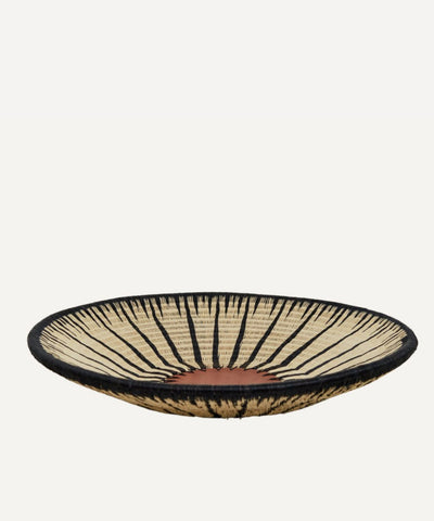 Lluvia bowl in black and white — handwoven Werregue palm, Wounaan artisans, Choco, Colombia