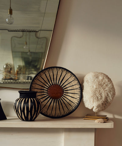Lluvia bowl in black and white — handwoven Werregue palm, Wounaan artisans, Choco, Colombia