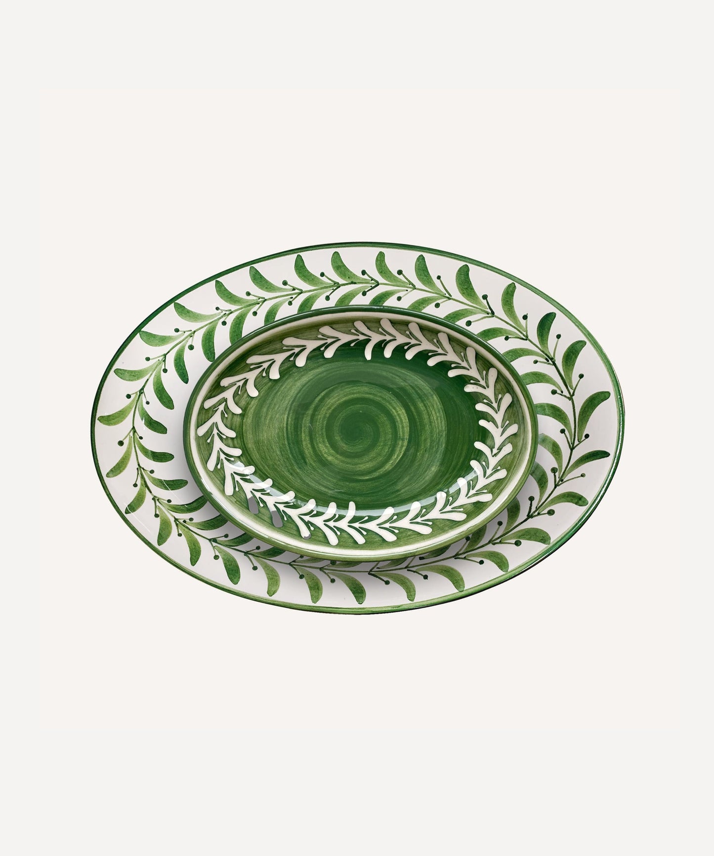 Helecho Serving Platter Set of 2 in Fern Green - hand-painted fern wreath ceramic, Carmen del Viboral, Colombia