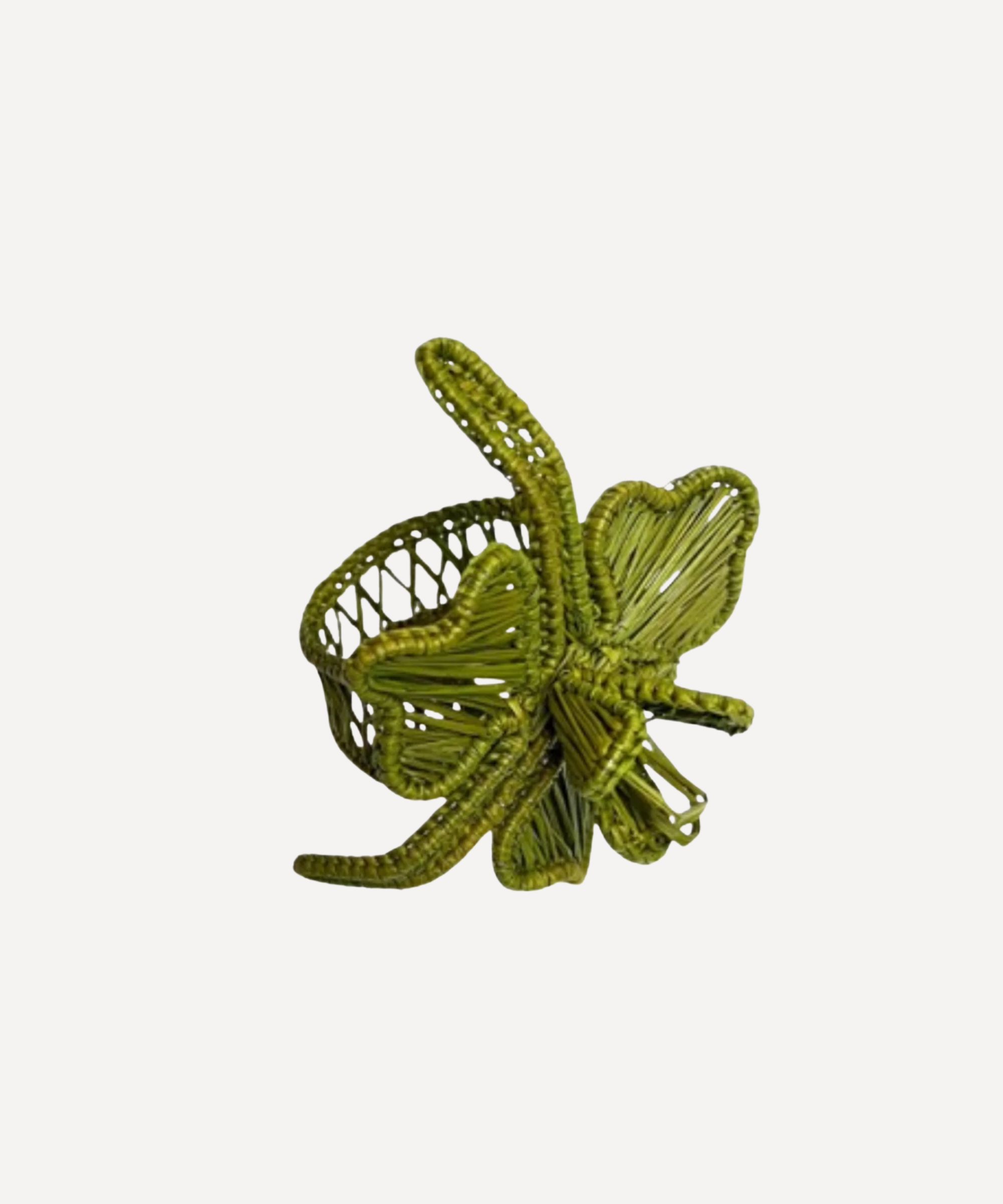 Orquidea napkin ring in green, handwoven iraca palm, close-up detail