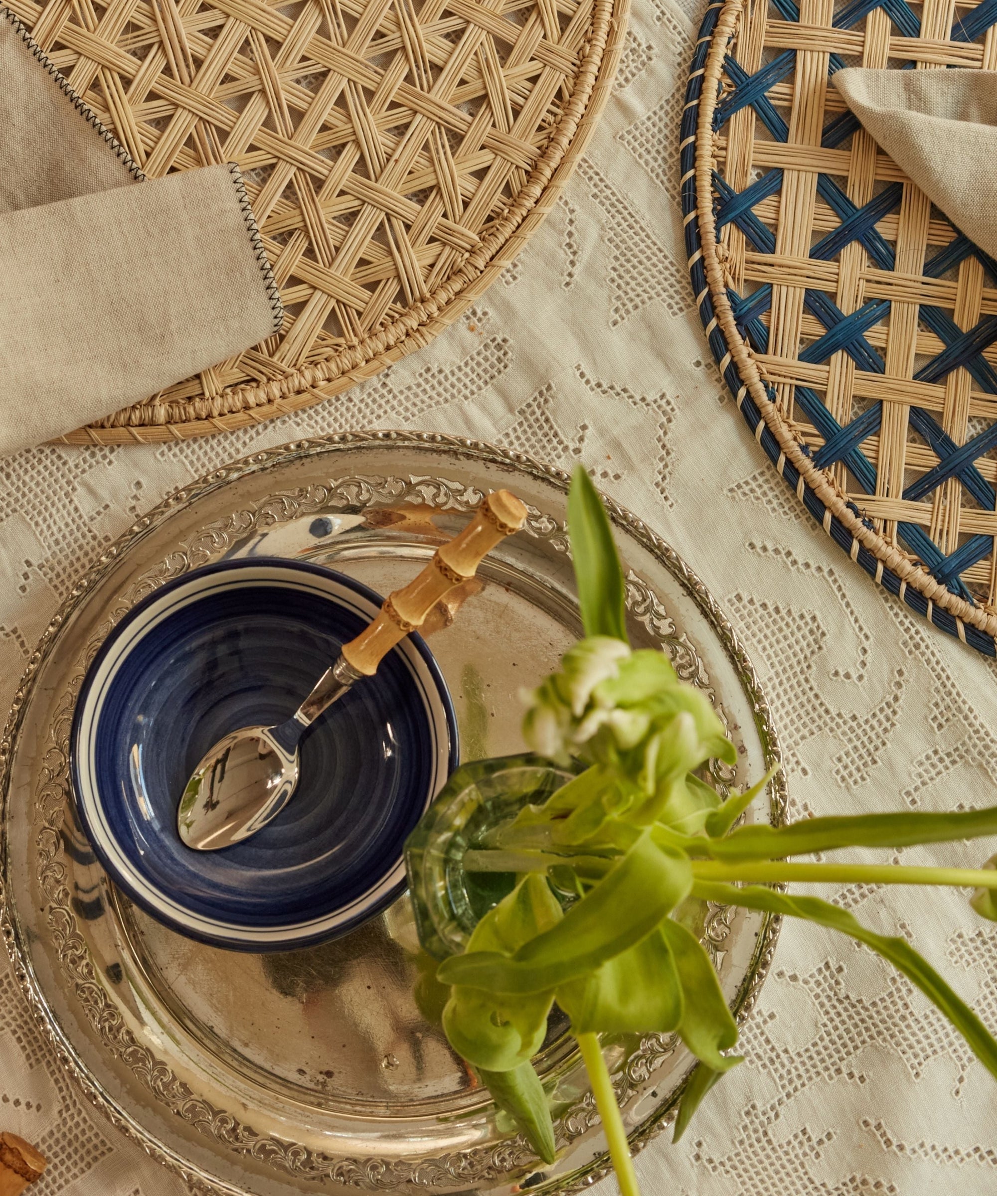 Hand-painted Helecho bowl in Deep Blue, Carmen del Viboral ceramic for tapas and sides