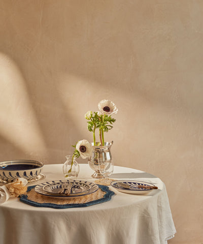 Deep Blue Helecho salad bowl — generous hand-painted ceramic serving bowl