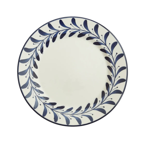 Helecho Dinner Plate Deep Blue — hand-painted fern wreath ceramic, main view