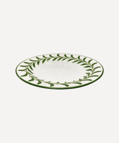 Helecho Dinner Plate Fern Green side profile — hand-painted Colombian ceramic