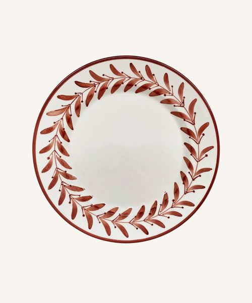 Helecho Dinner Plate Rust Red — hand-painted fern wreath ceramic, main view