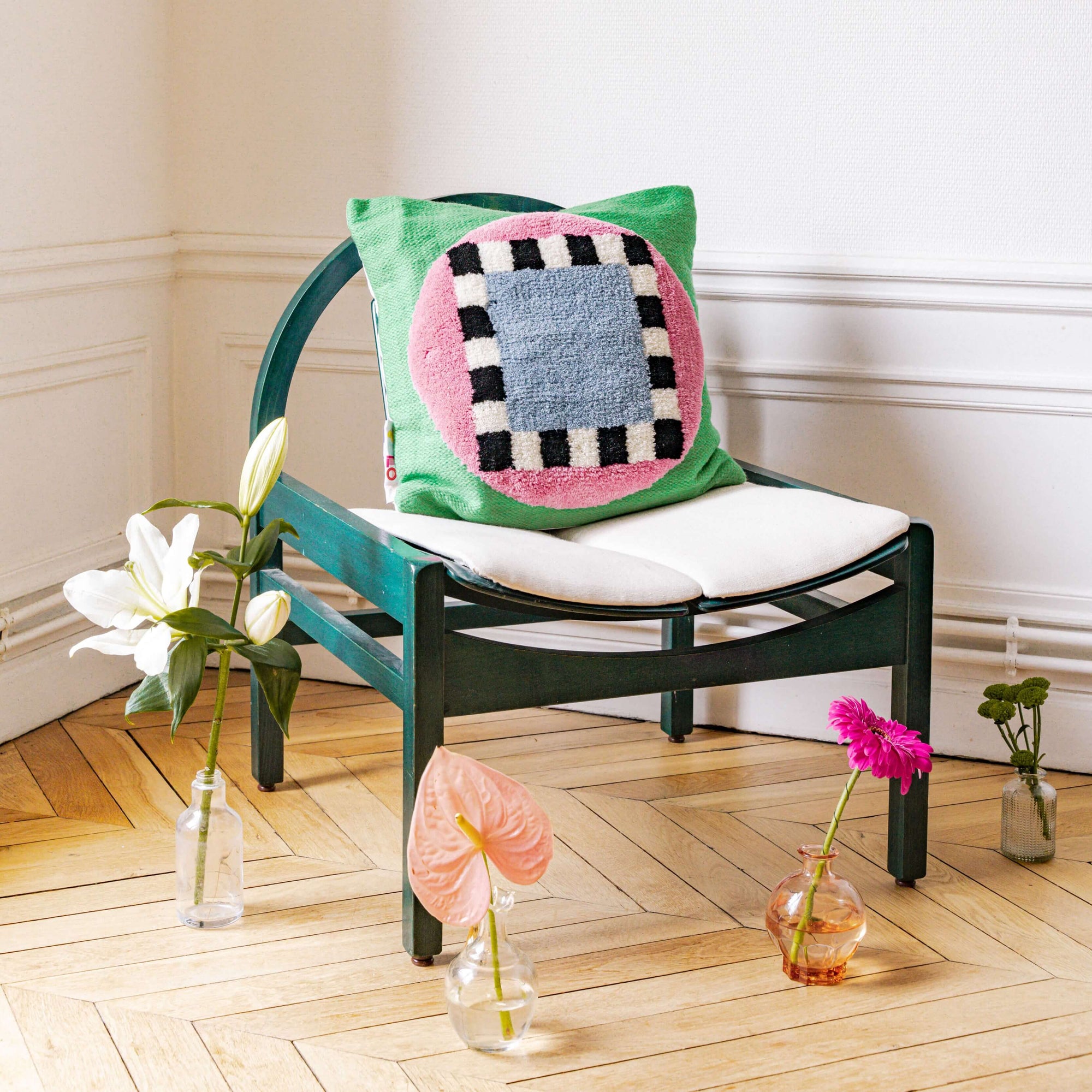 Chinese Service Cushion