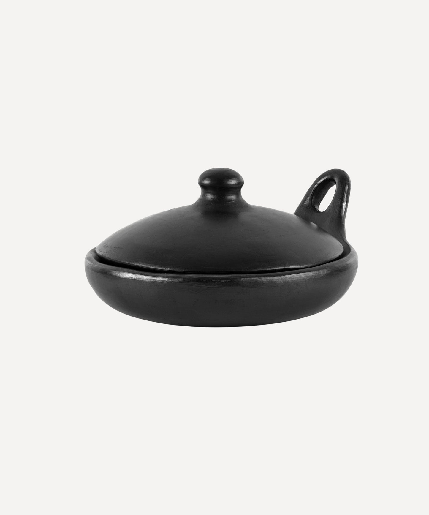Handmade Black Clay Sauté Pan — Colombian Chamba cookware, main view