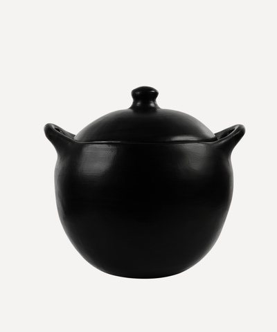 Handmade Black Clay Cocotte — Colombian Chamba pottery, main view